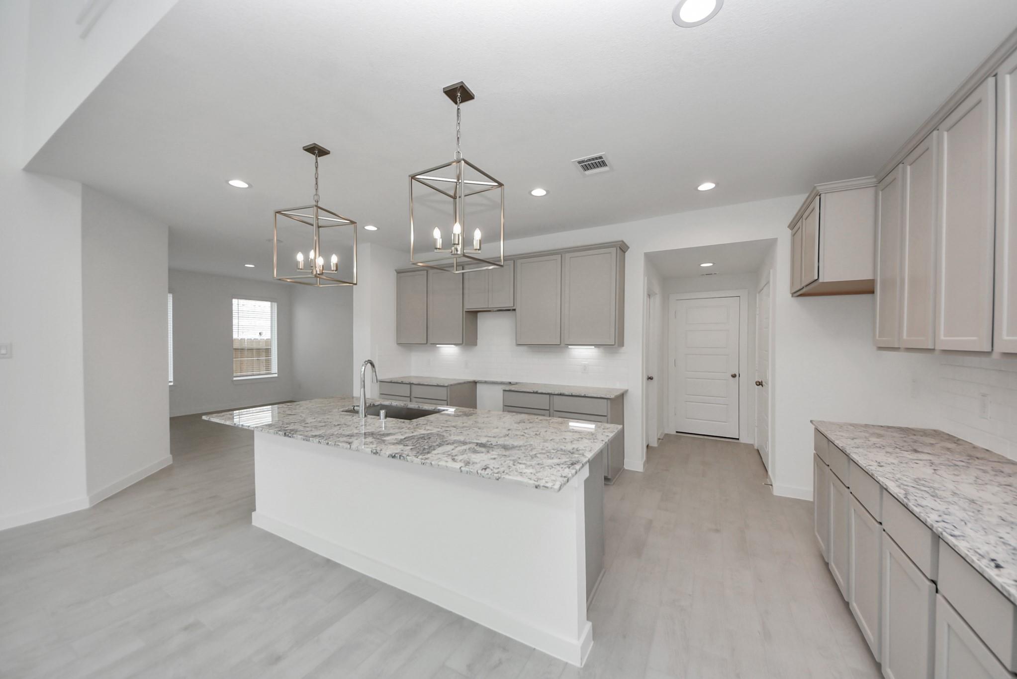 11115 Rose River Drive Property Photo 14
