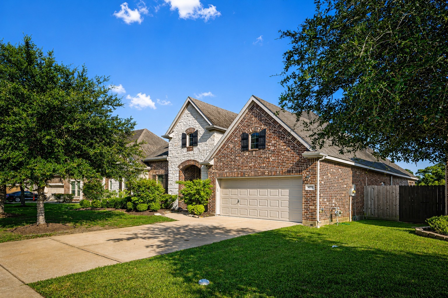 4213 Sycamore Point Property Photo 4