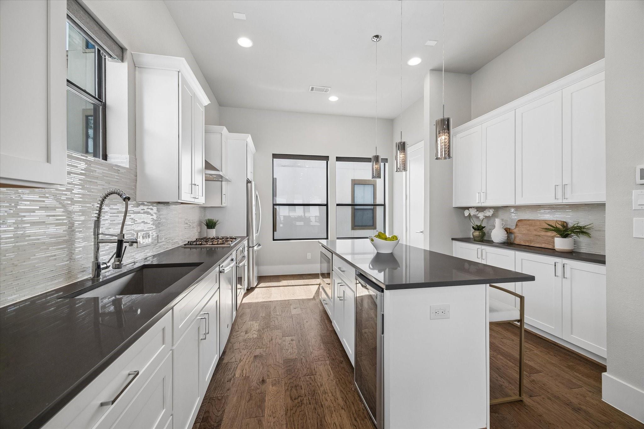 5707 Larkin Street # B, Houston Tx 77007 Property Photo 11