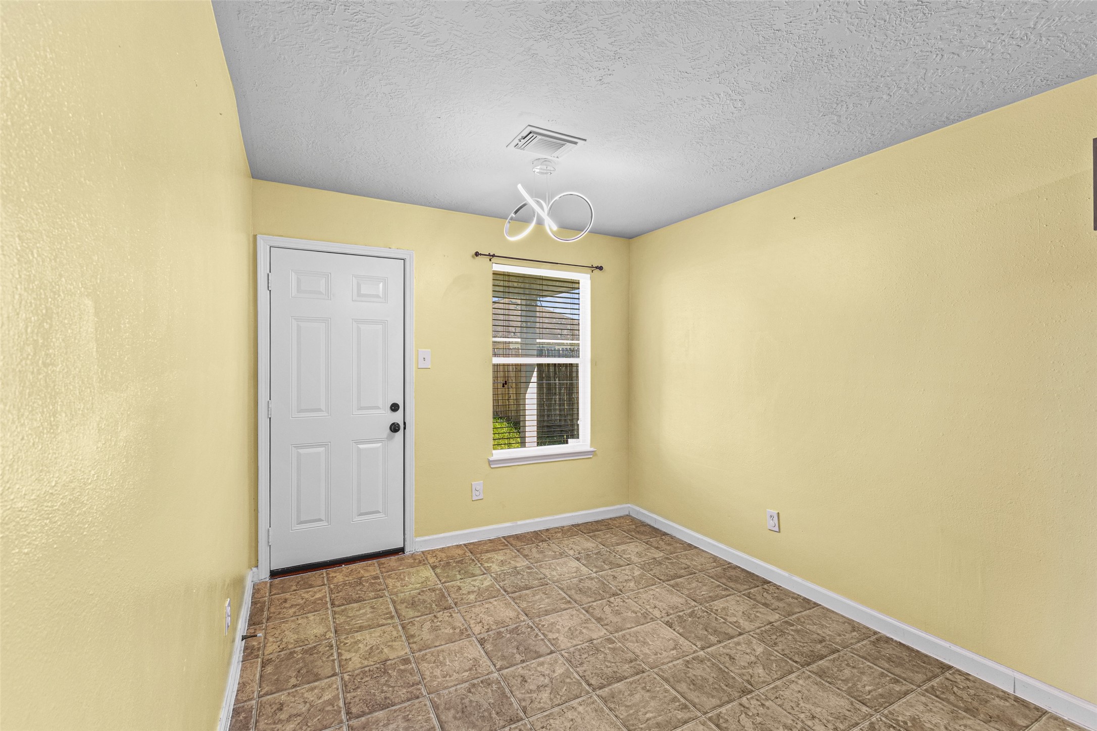 8538 Doskocil Drive Property Photo 11