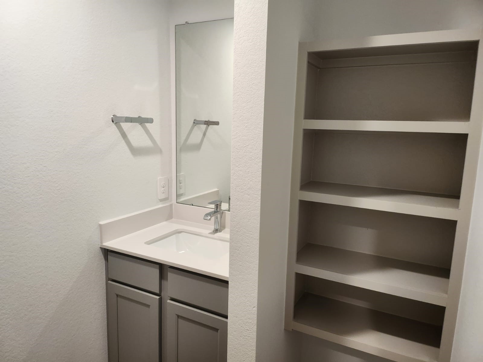 7106 Marina Heights Way Property Photo 12