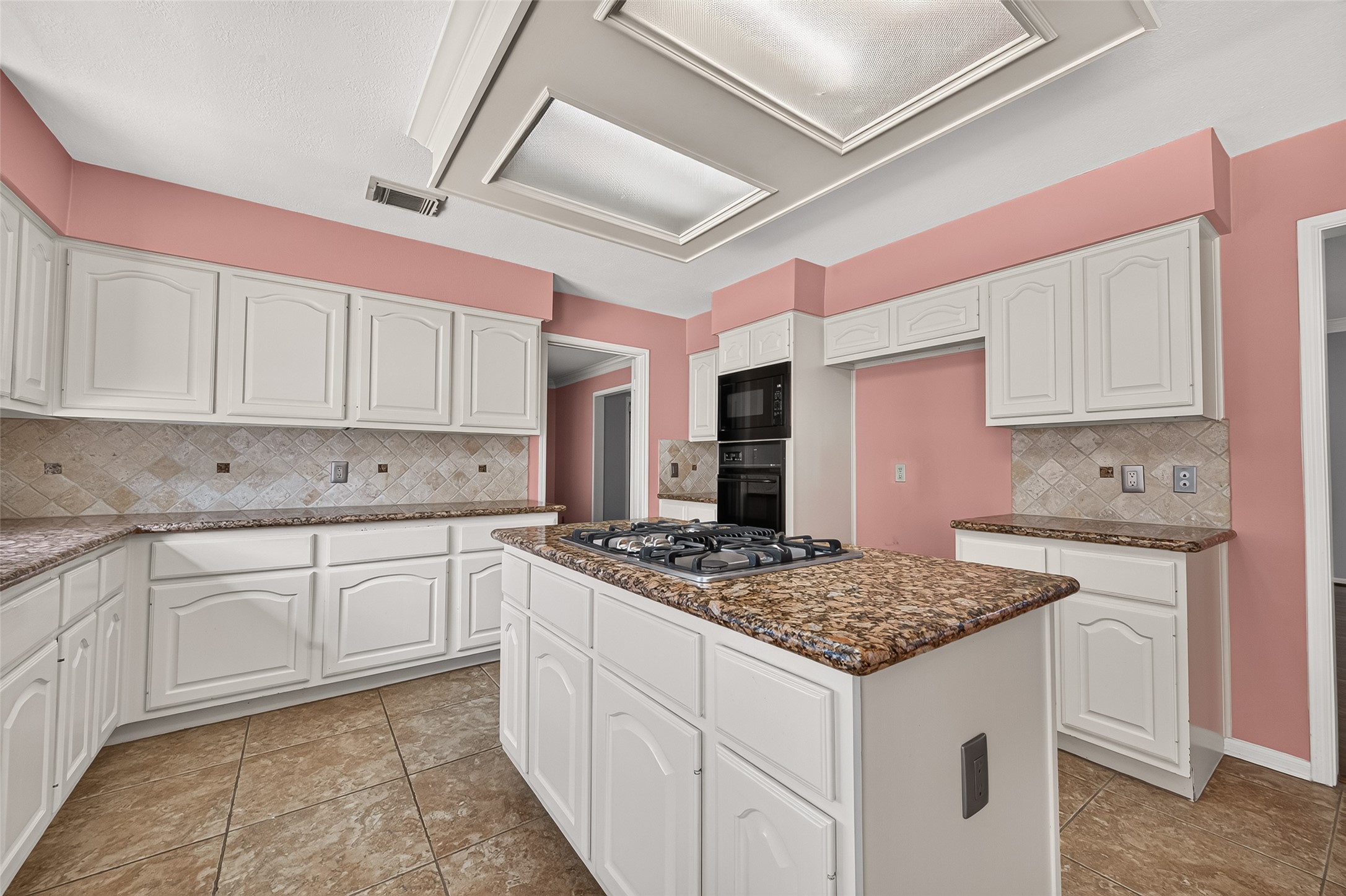 4406 Fishermans Cove Property Photo 15