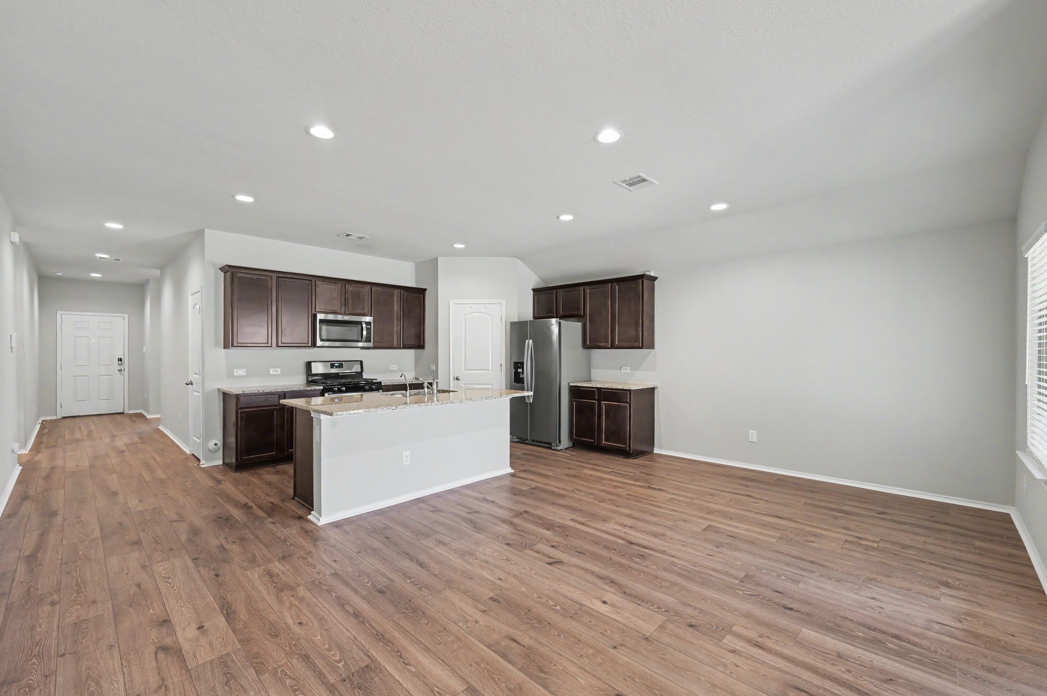 18287 Woodpecker Trail Property Photo 7