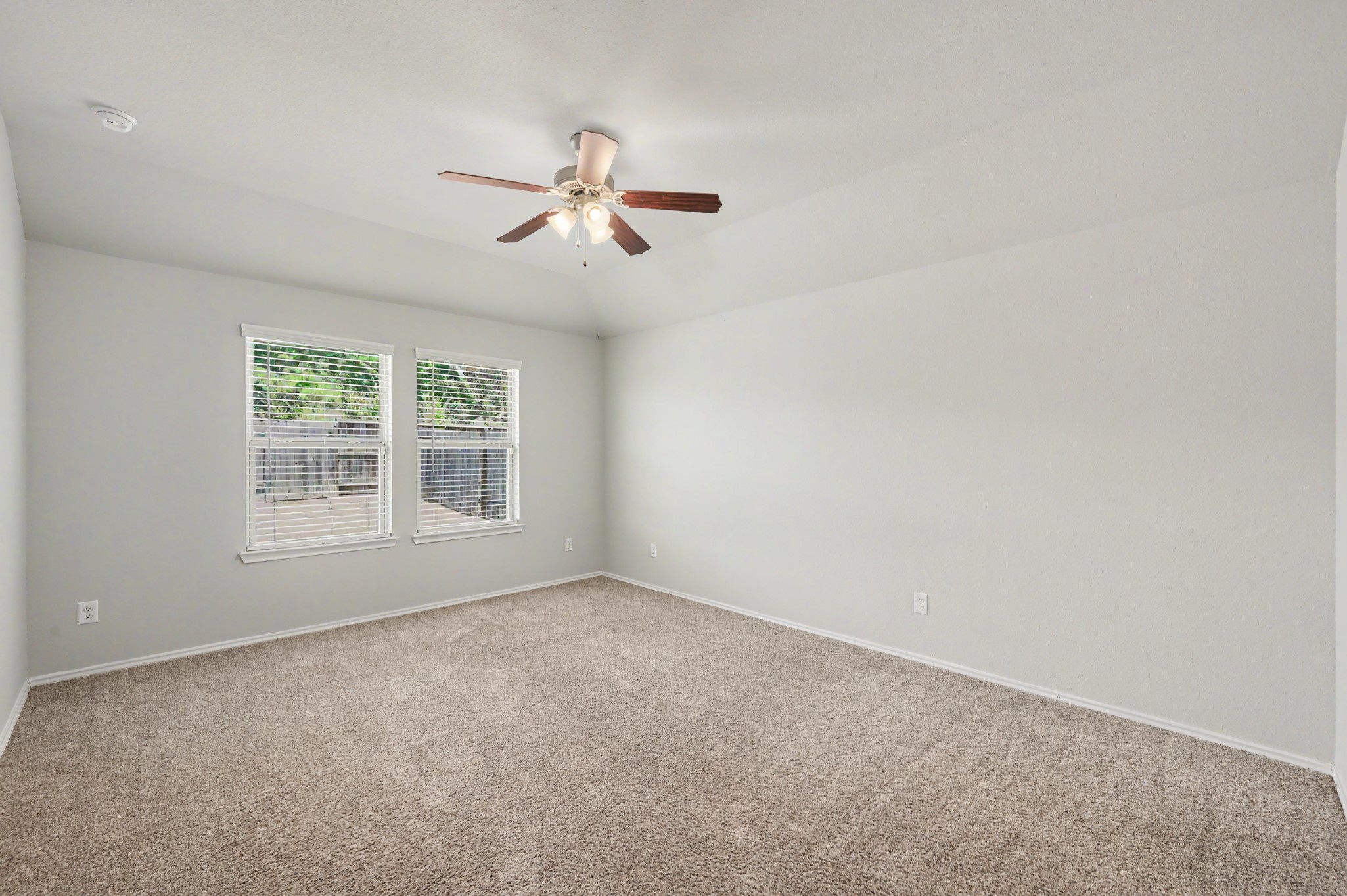 18287 Woodpecker Trail Property Photo 11