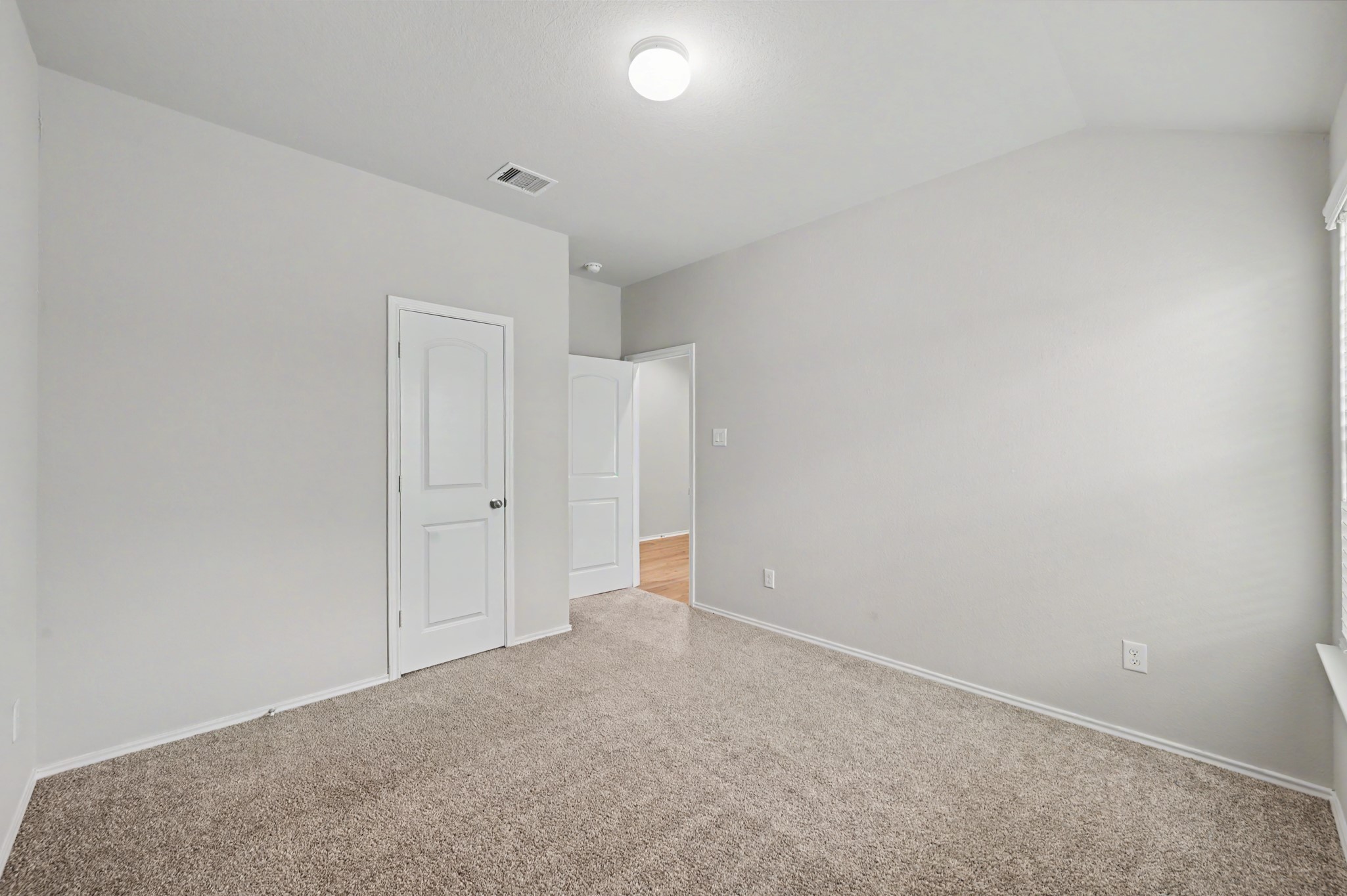 18287 Woodpecker Trail Property Photo 18