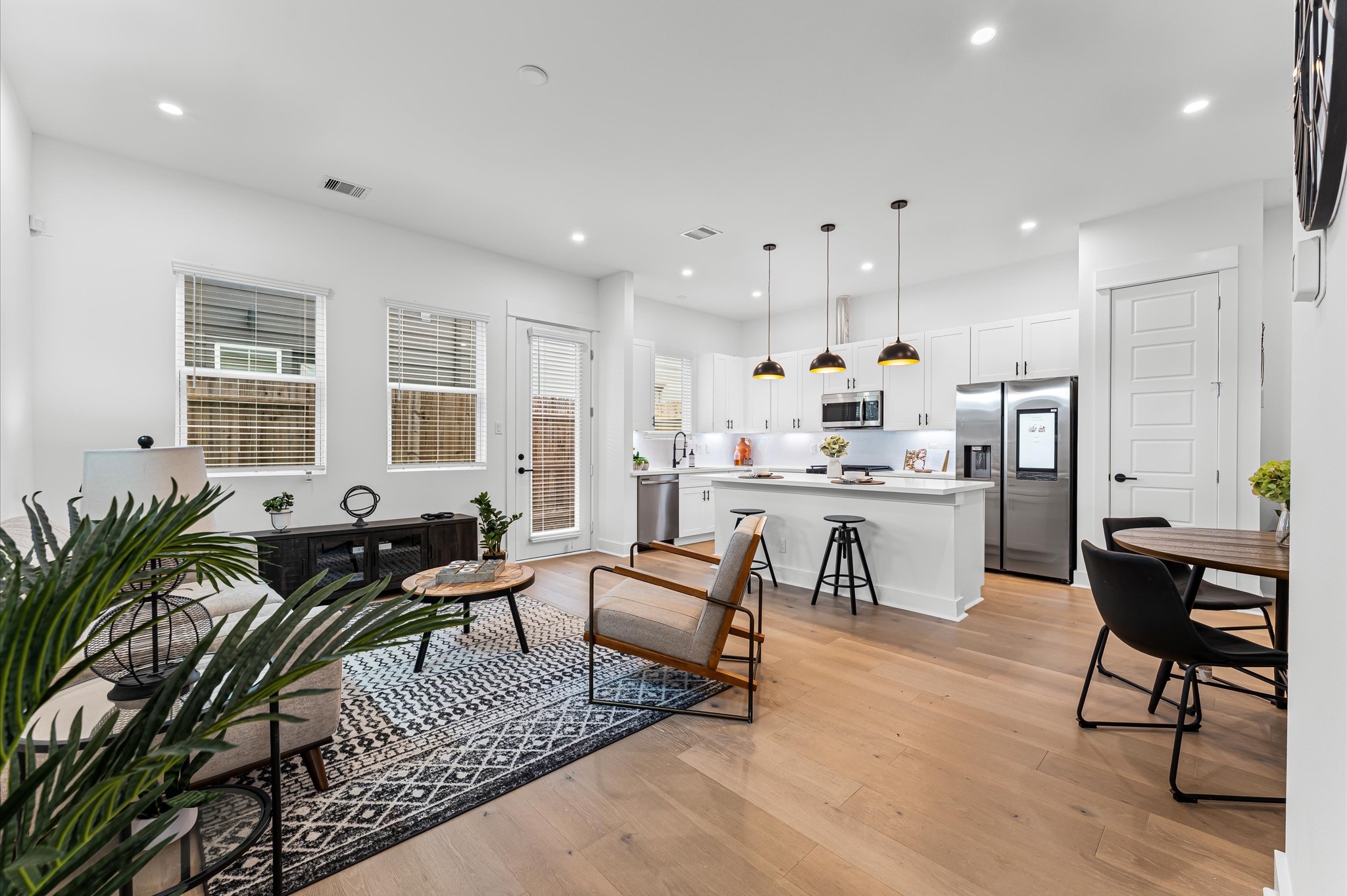 412 Neyland Street G Property Photo 1