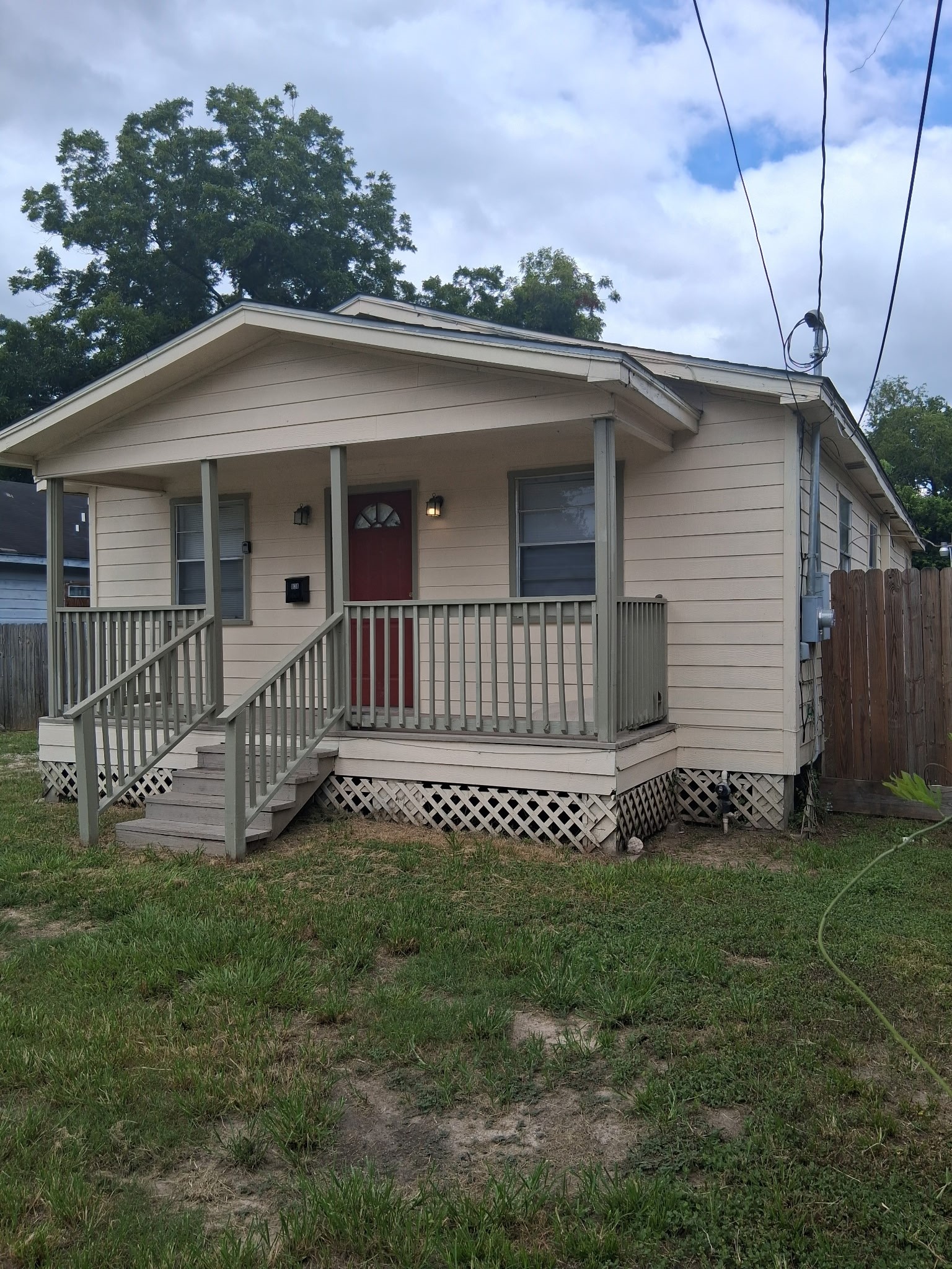 838 Mansfield Street Property Photo 10
