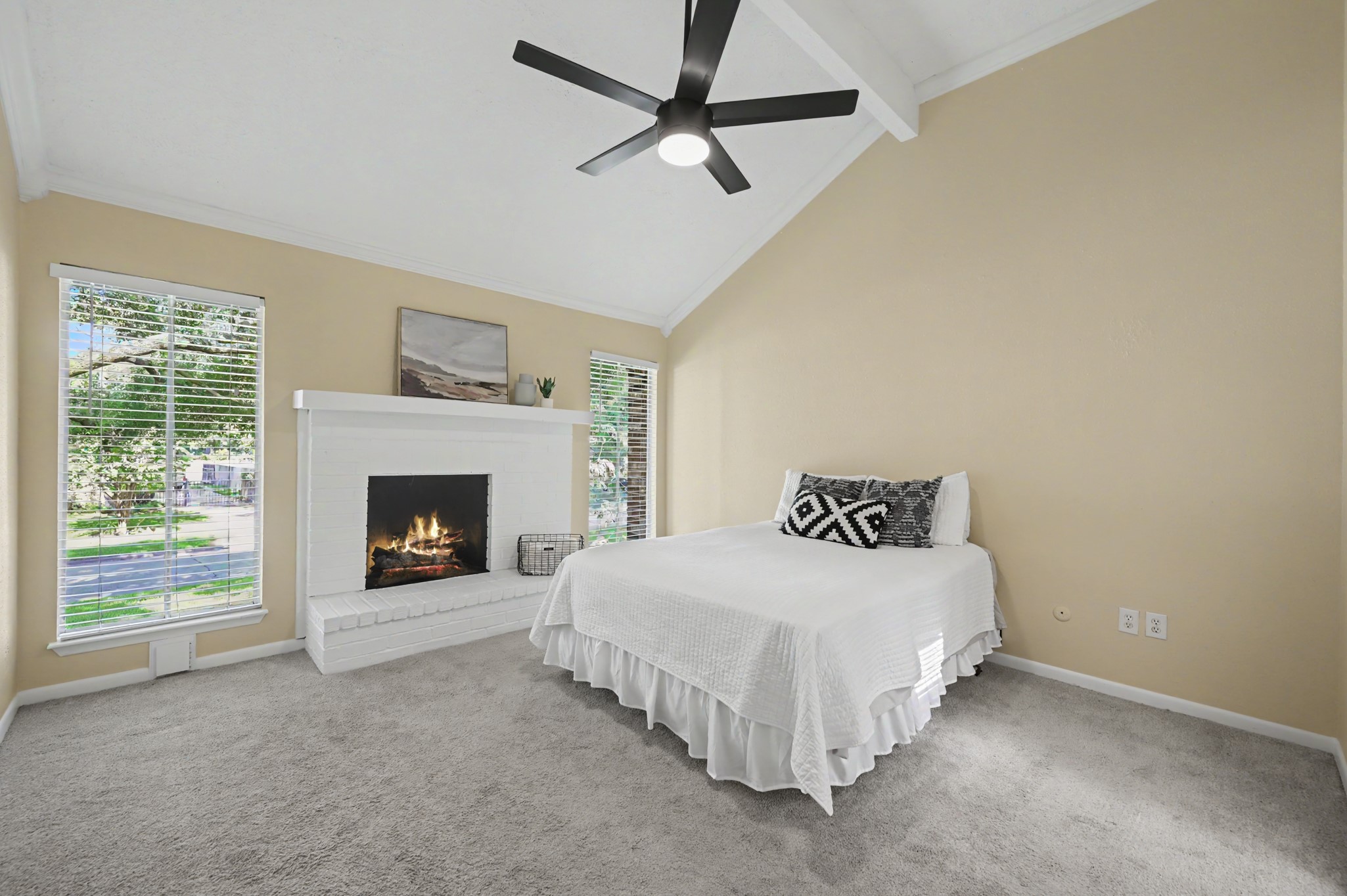 8122 Waynemer Way Property Photo 18