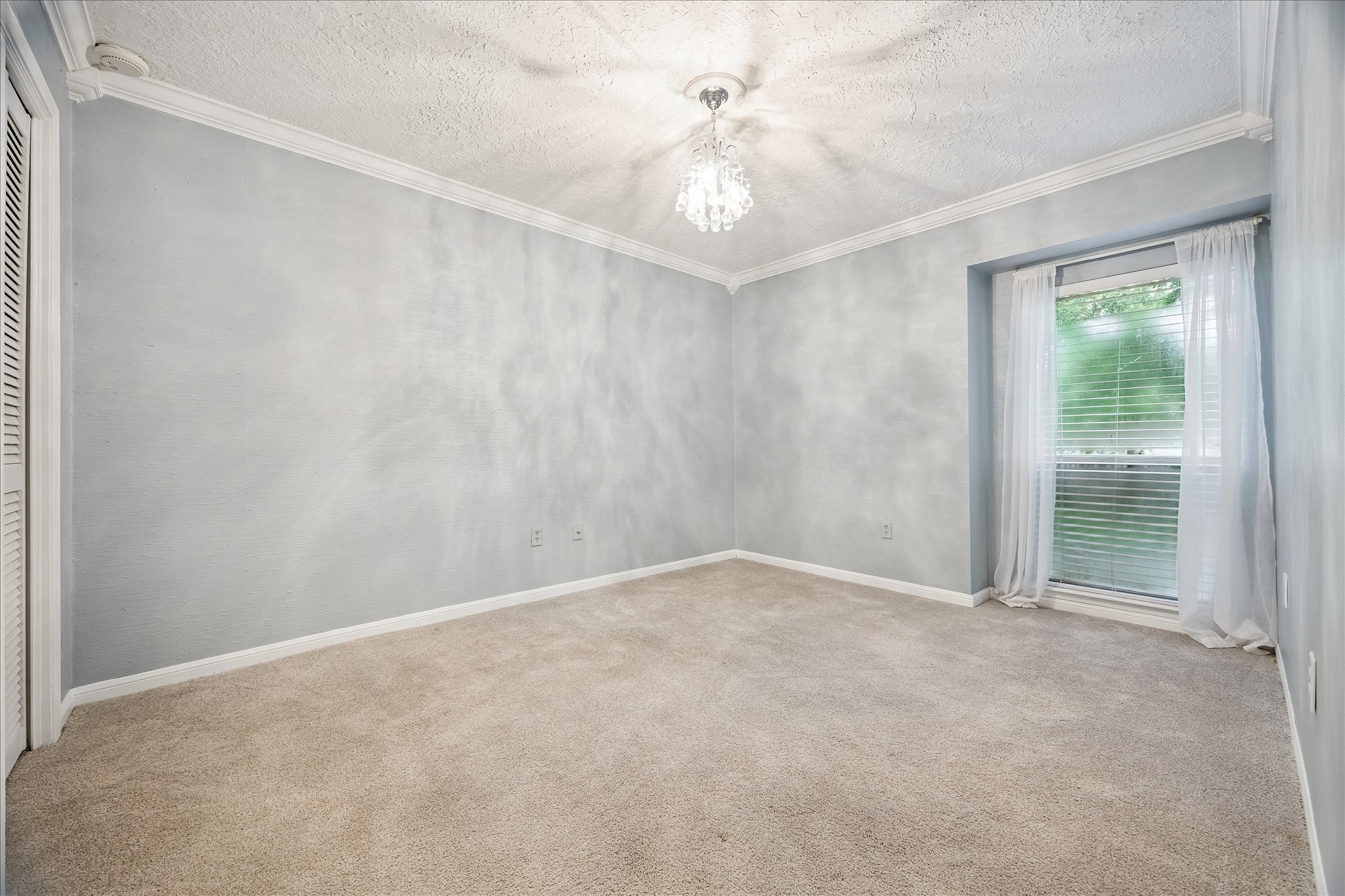 8122 Waynemer Way Property Photo 25