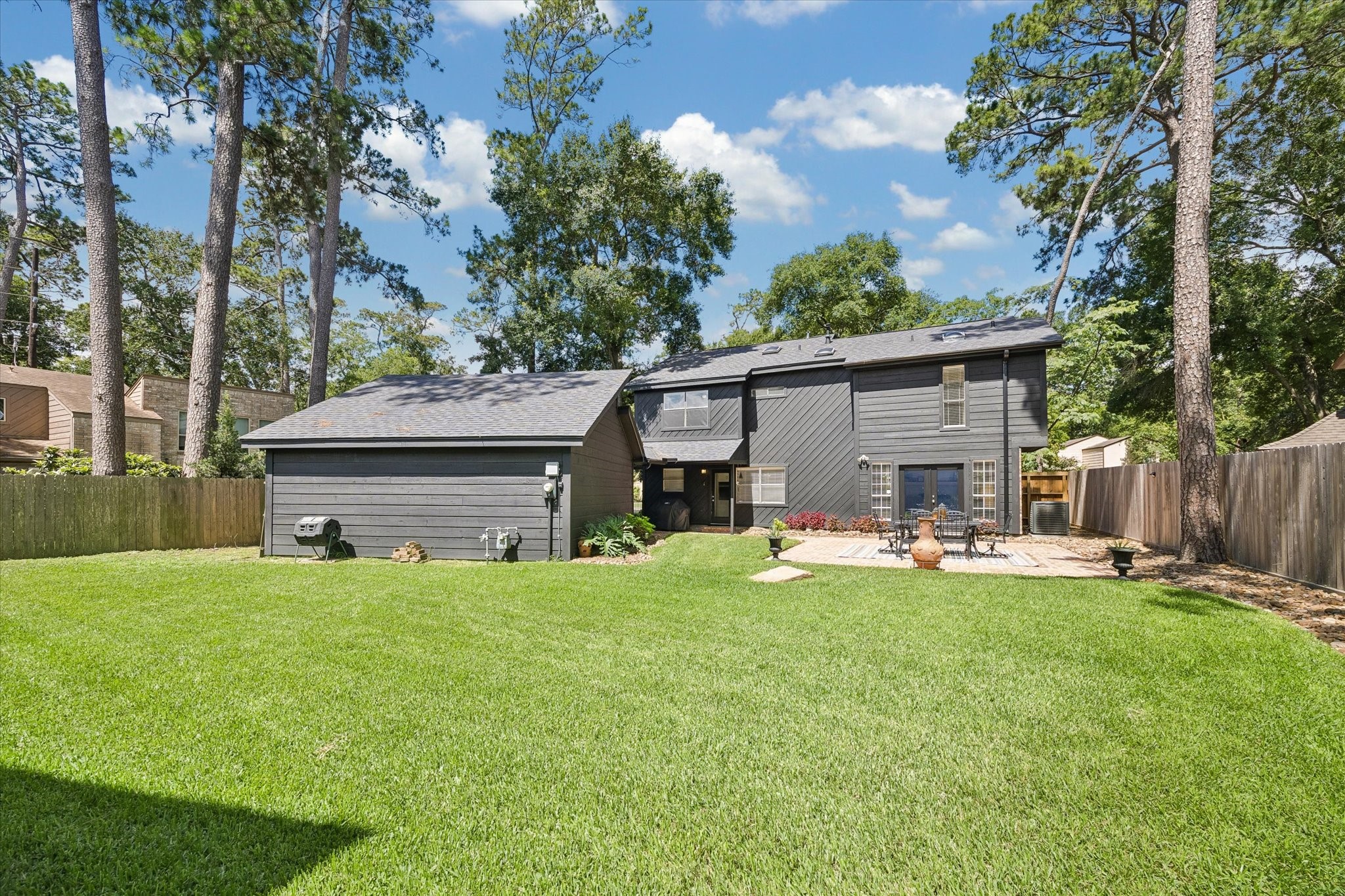 8122 Waynemer Way Property Photo 31