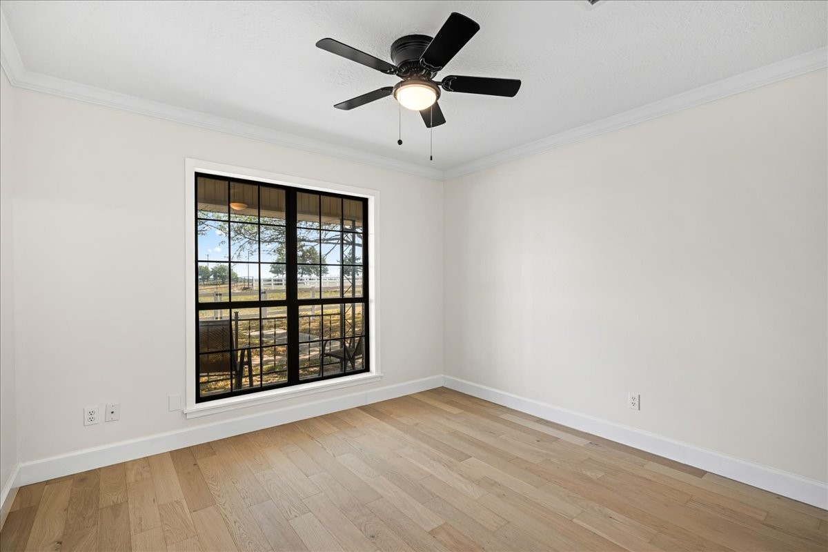 6700 Fm 332 Property Photo 24