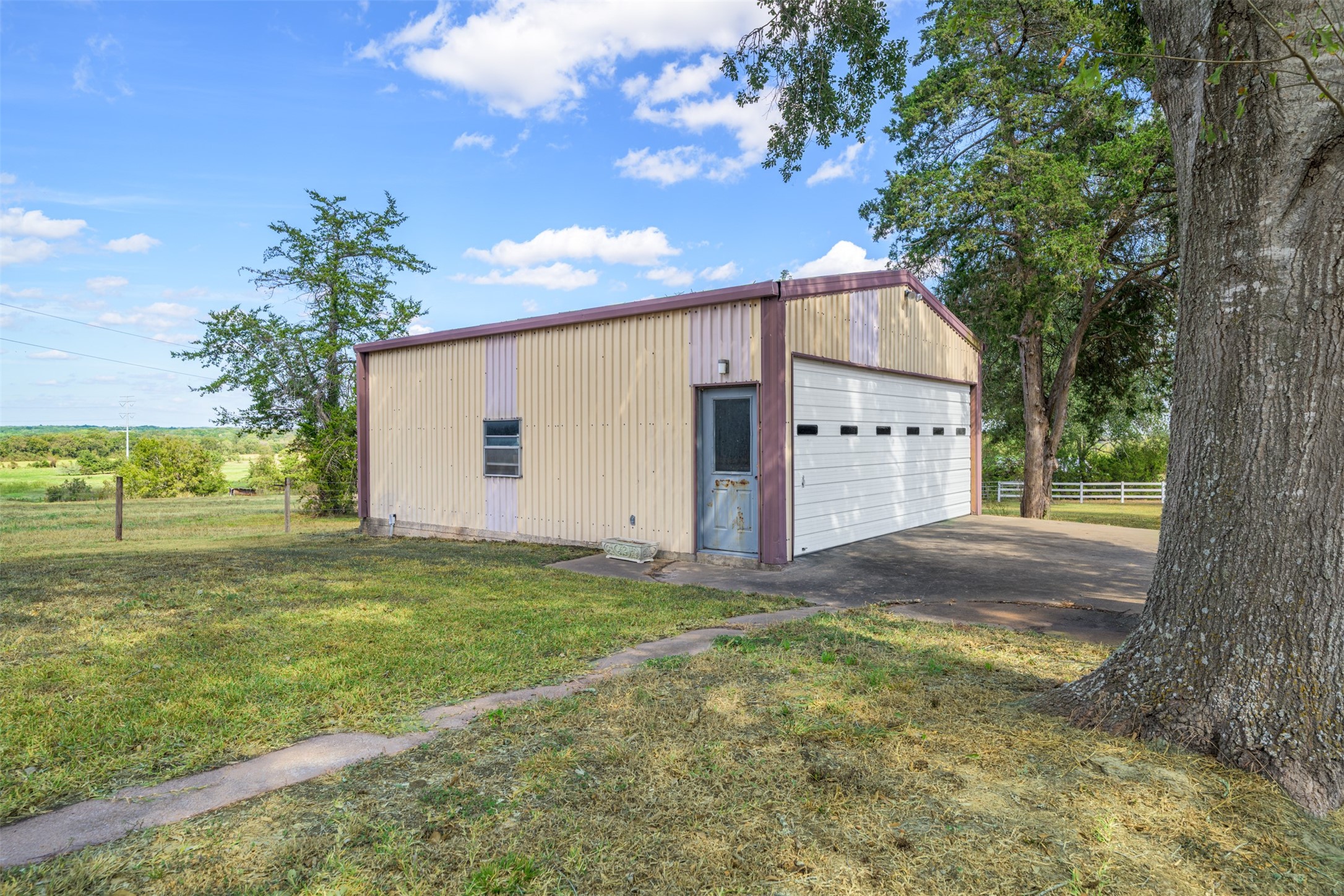 6700 Fm 332 Property Photo 33
