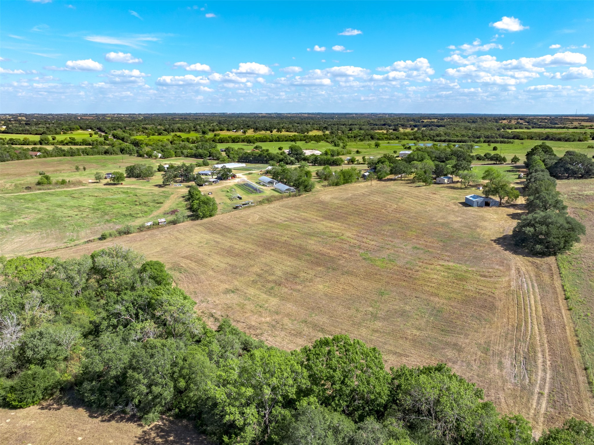 6700 Fm 332 Property Photo 37