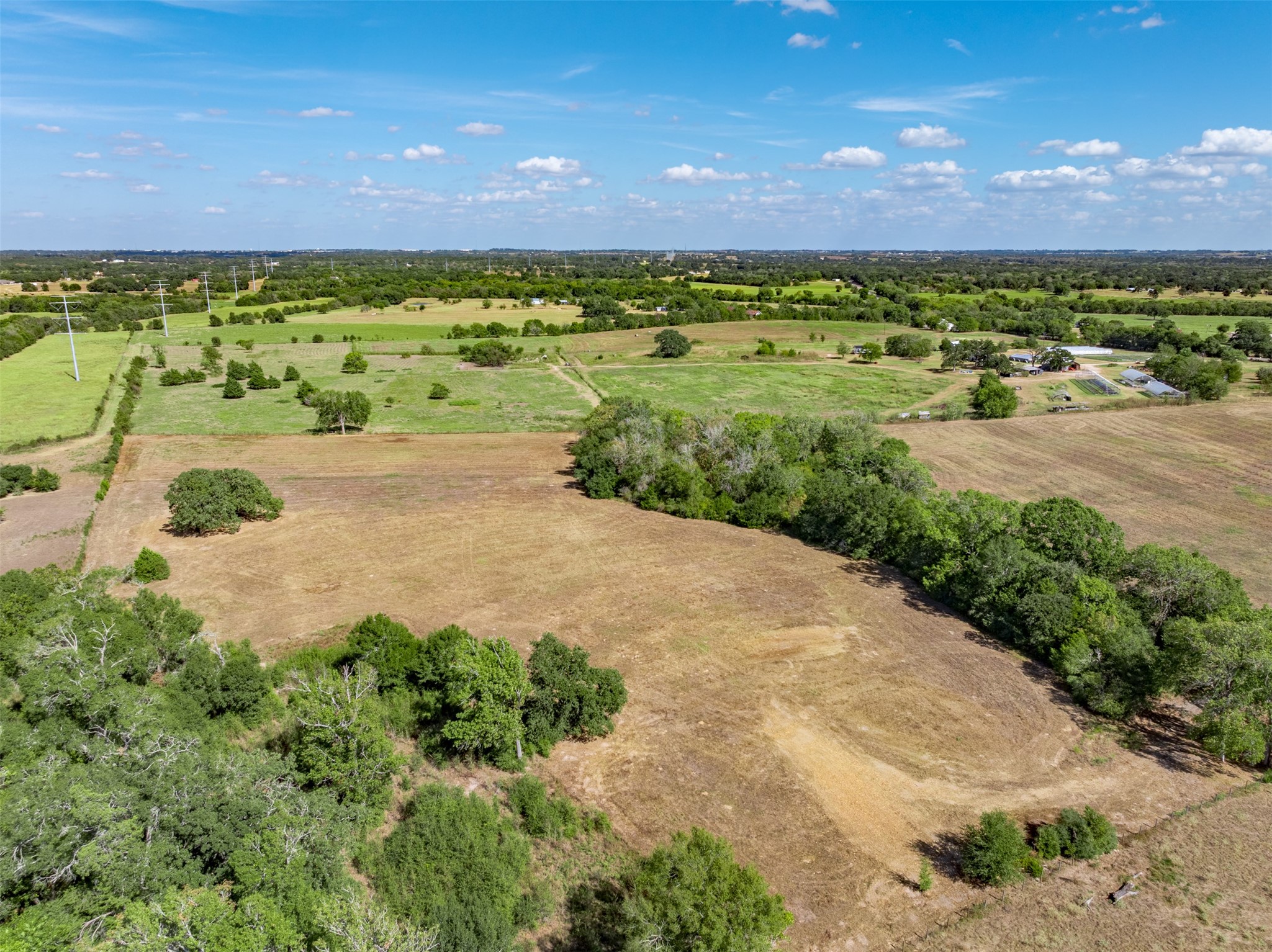 6700 Fm 332 Property Photo 38
