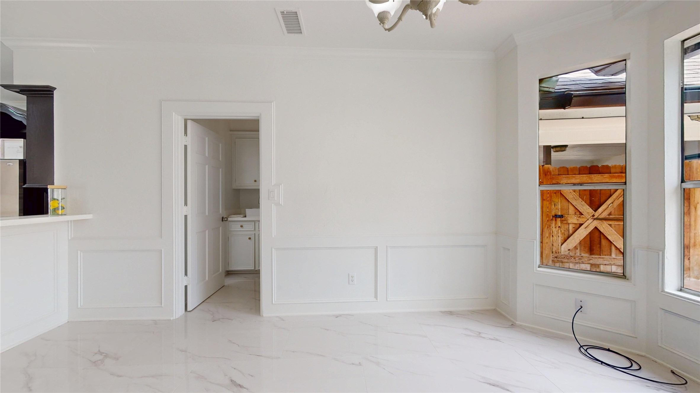 1407 Sherfield Ridge Drive Property Photo 15