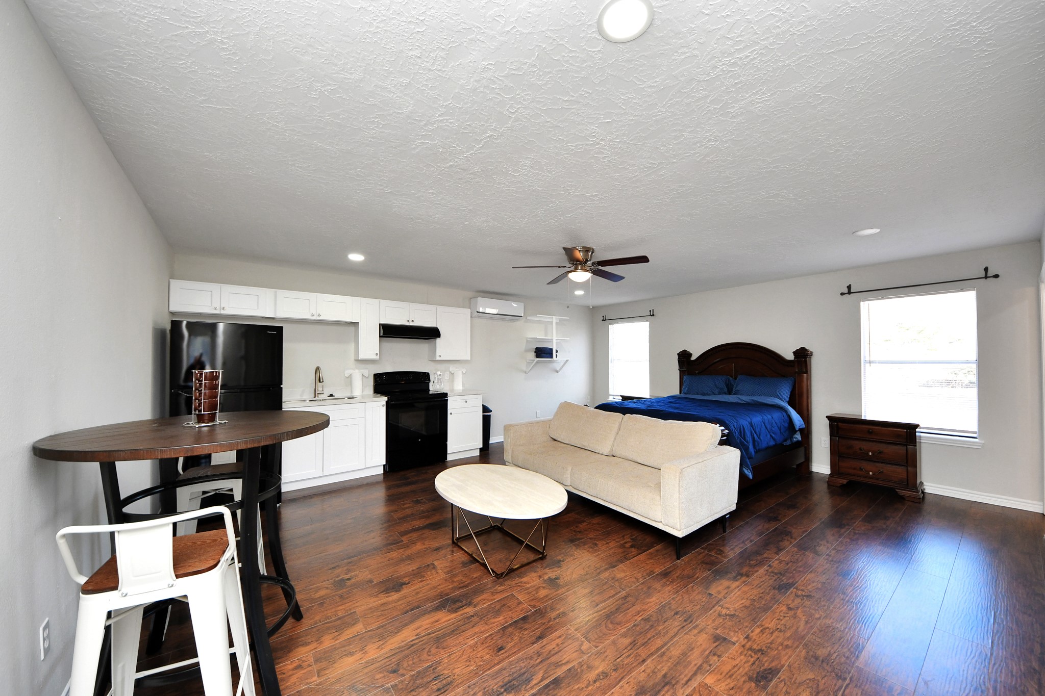 15715 Creekhaven Drive Property Photo 20