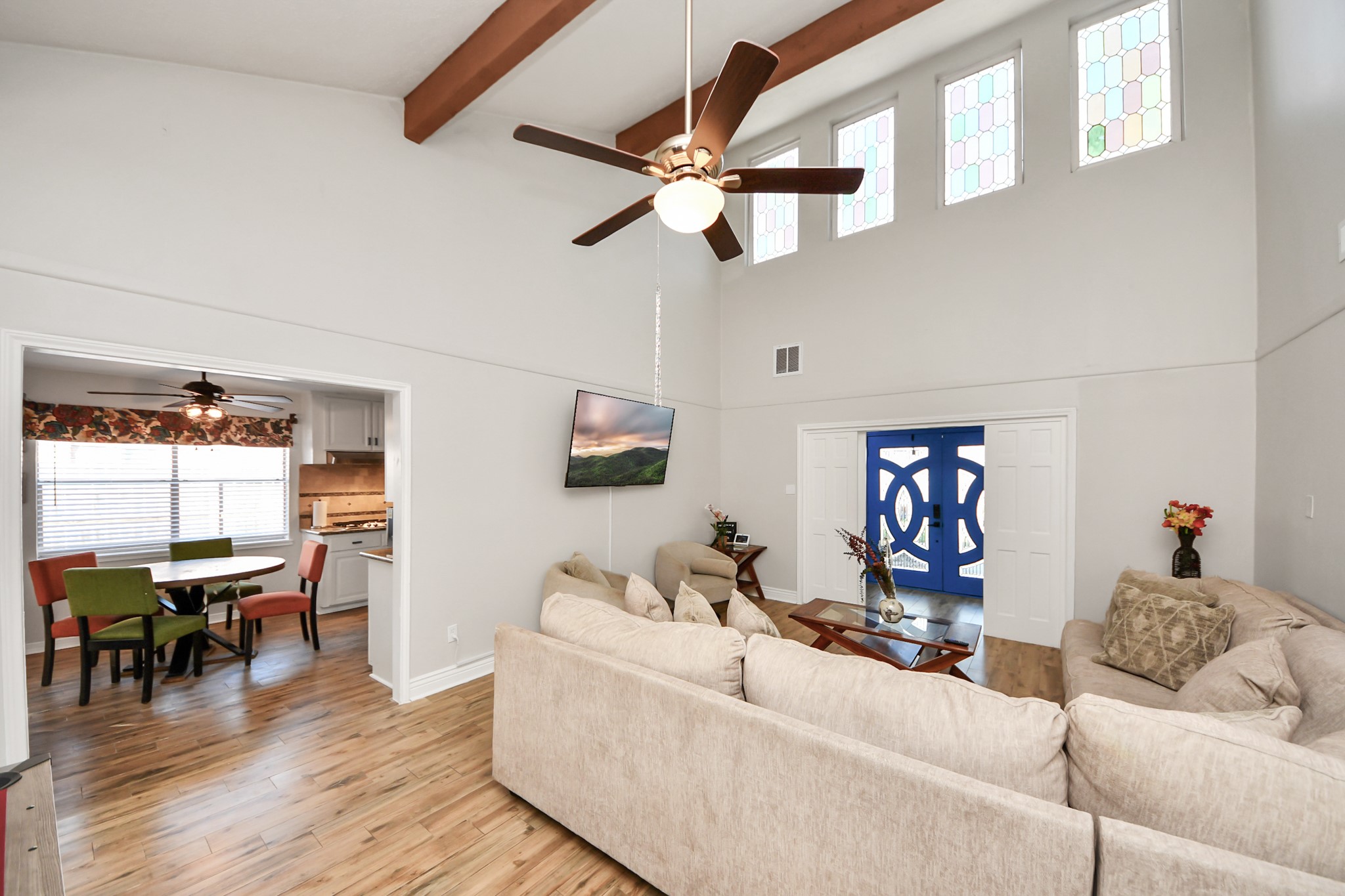 15715 Creekhaven Drive Property Photo 28