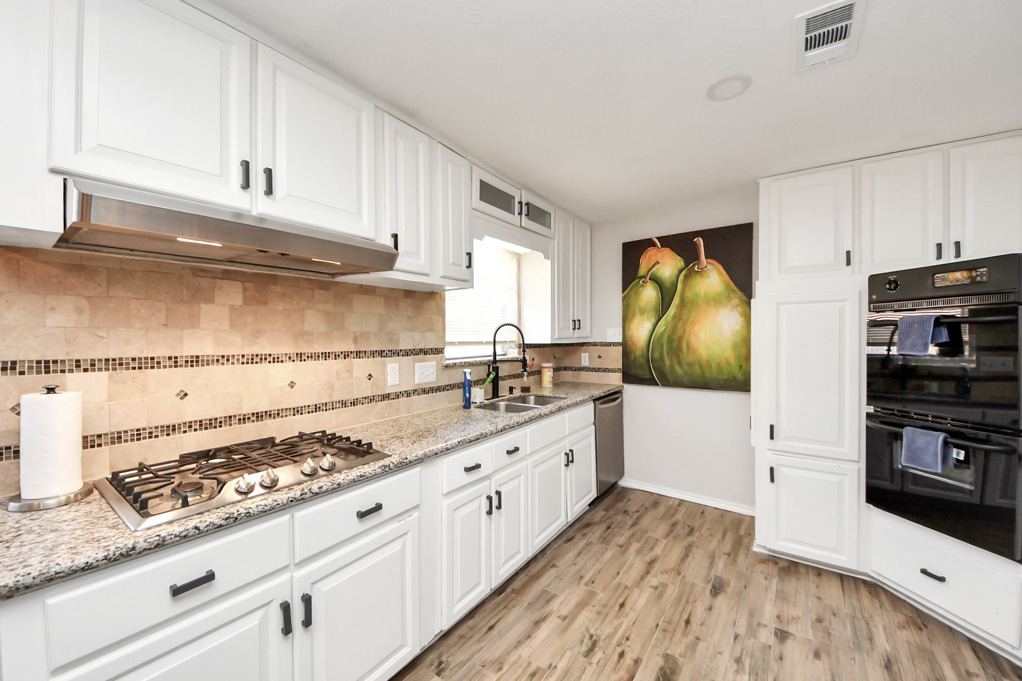 15715 Creekhaven Drive Property Photo 34
