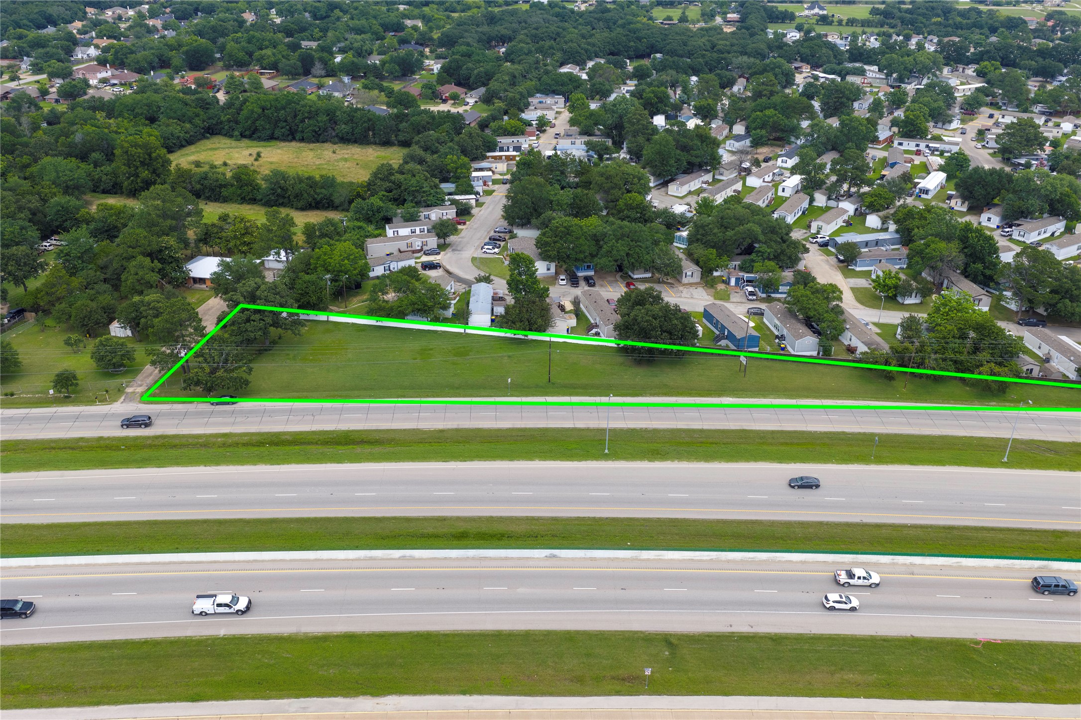 2610 N Highway 175