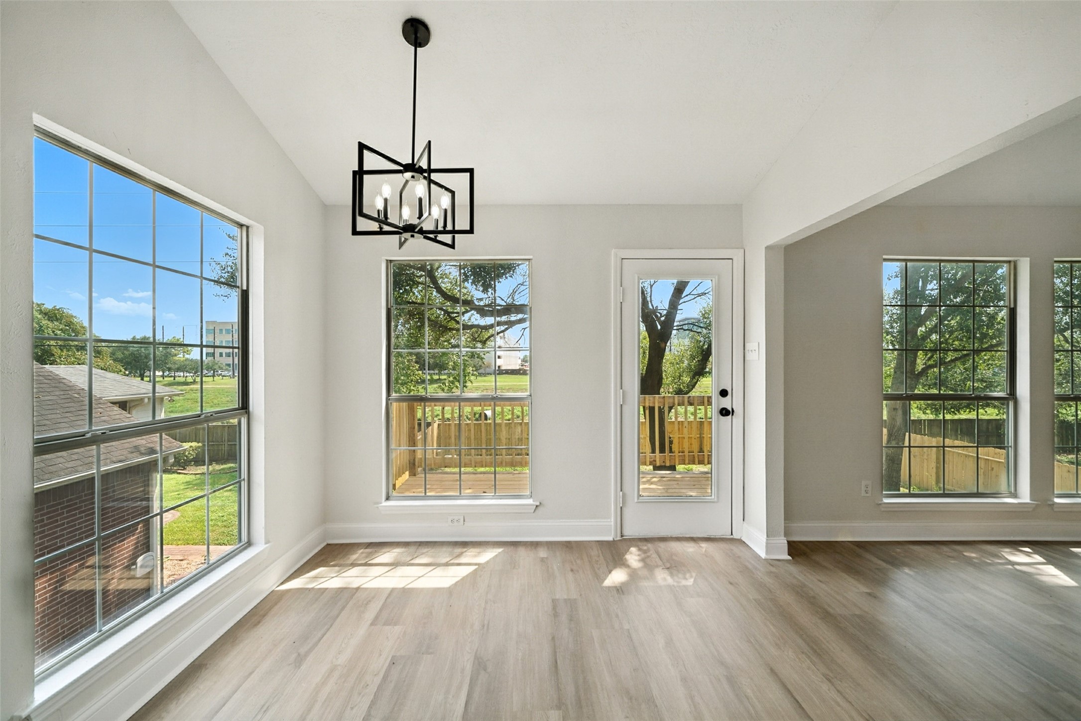 14827 Carolina Falls Lane Property Photo 8