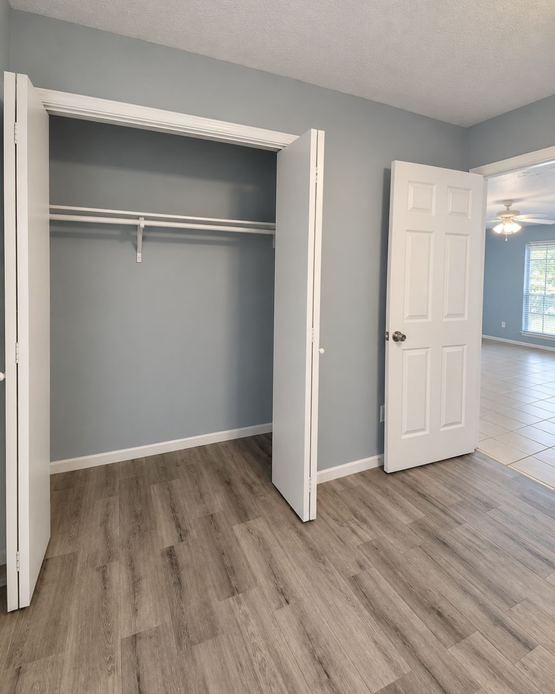 1203 N Pacific Street Property Photo 4