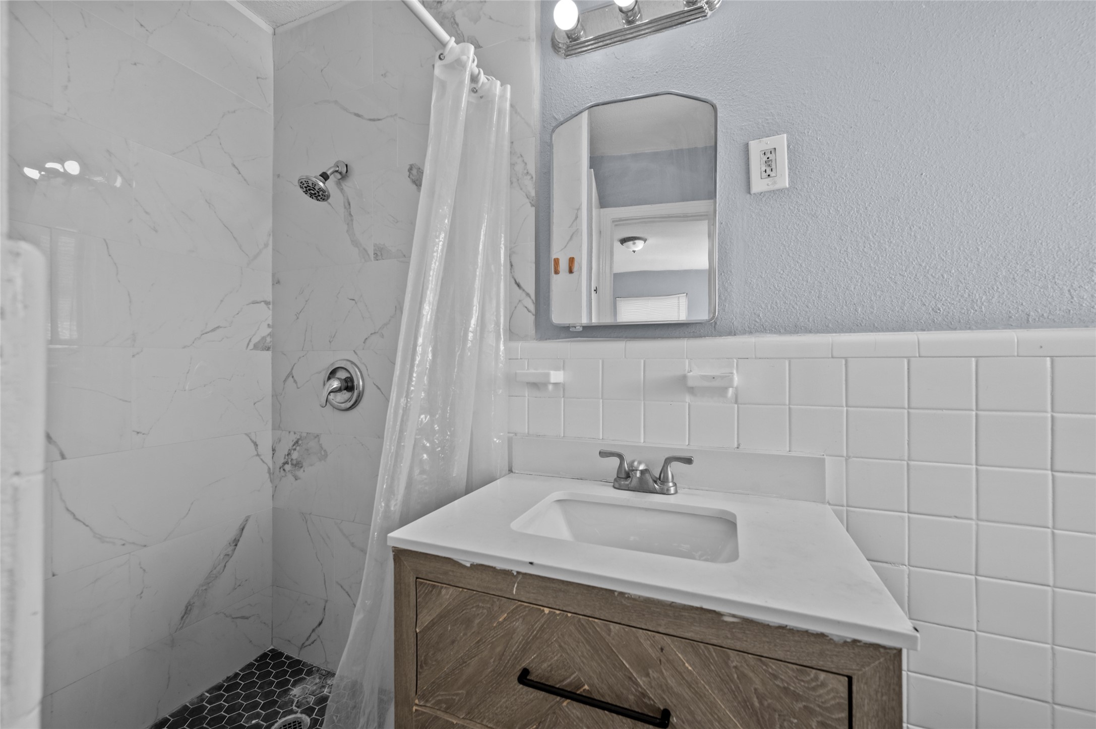 1919 Mcduffie 2 Property Photo 9