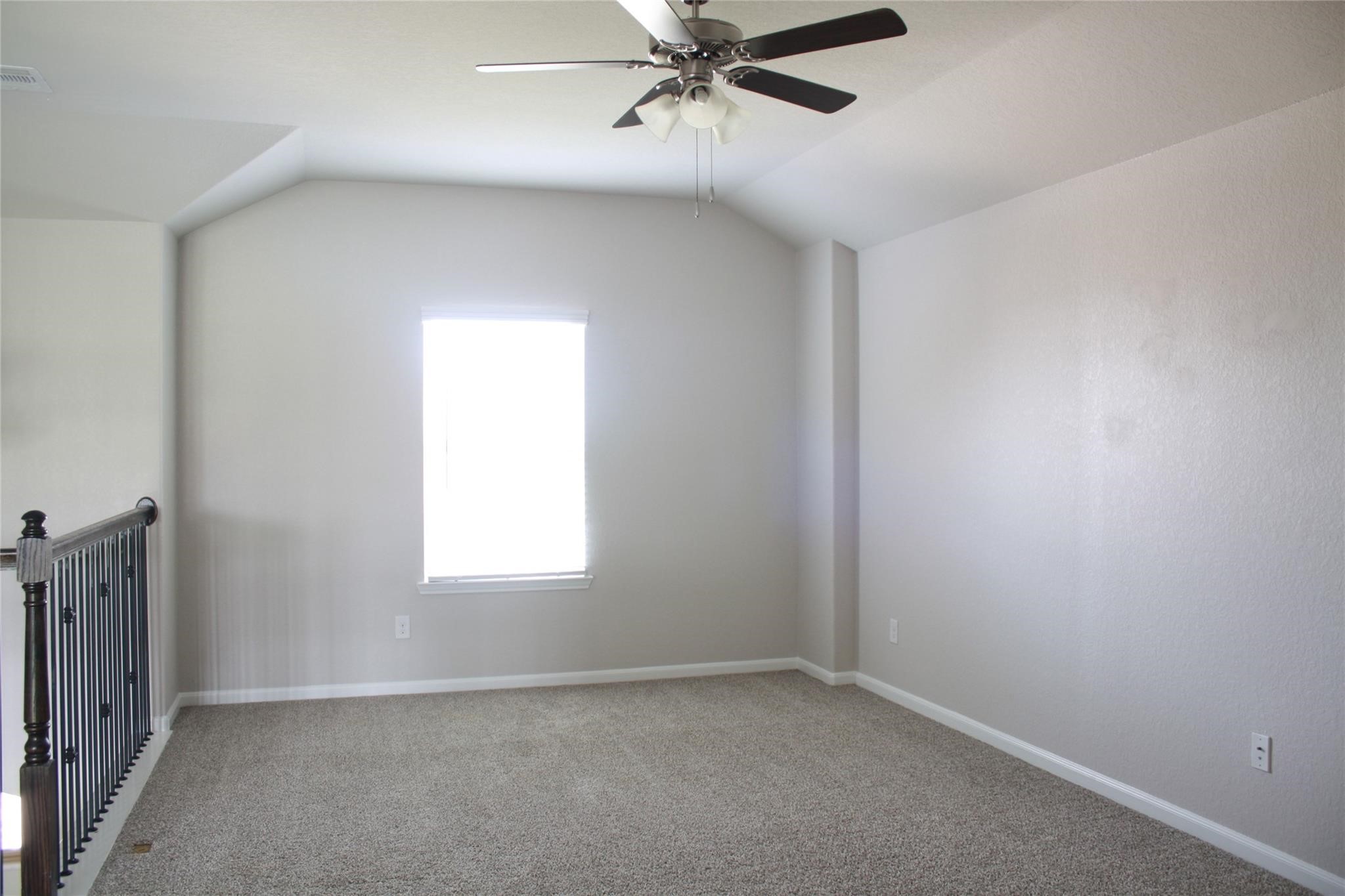 18319 Pin Oak Lake Drive Property Photo 32