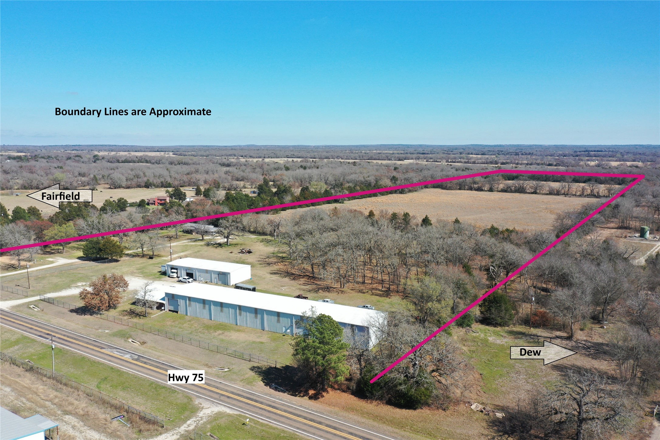 423 State Highway 75 S Property Photo 4