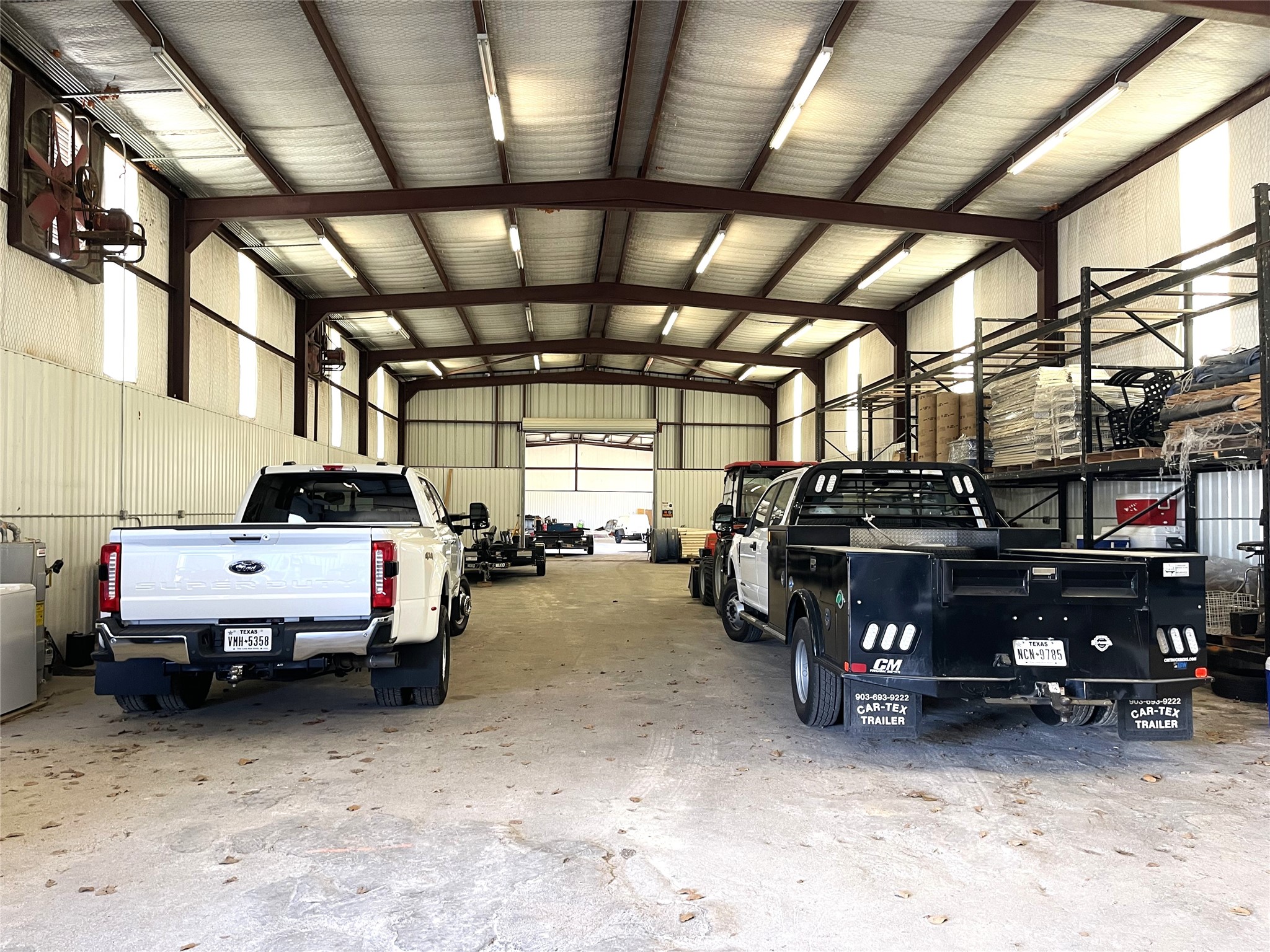 423 State Highway 75 S Property Photo 18