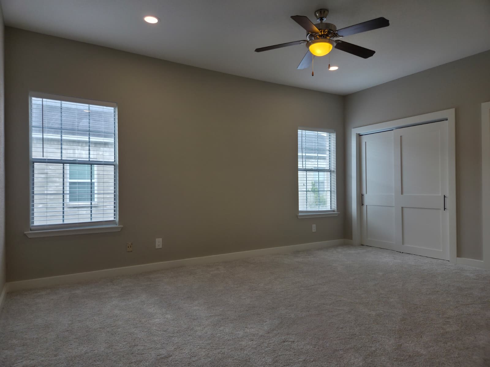 6000 Reims Road 3107 Property Photo 28