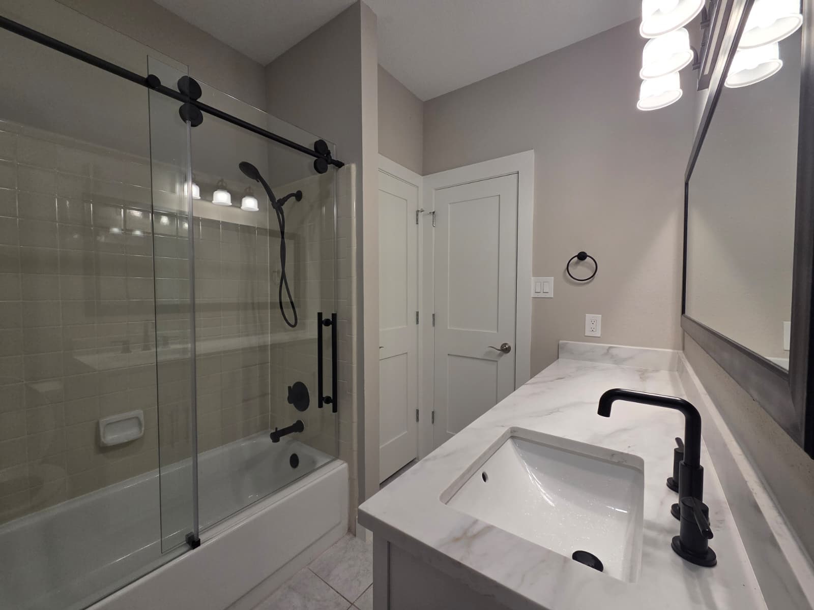 6000 Reims Road 3107 Property Photo 31