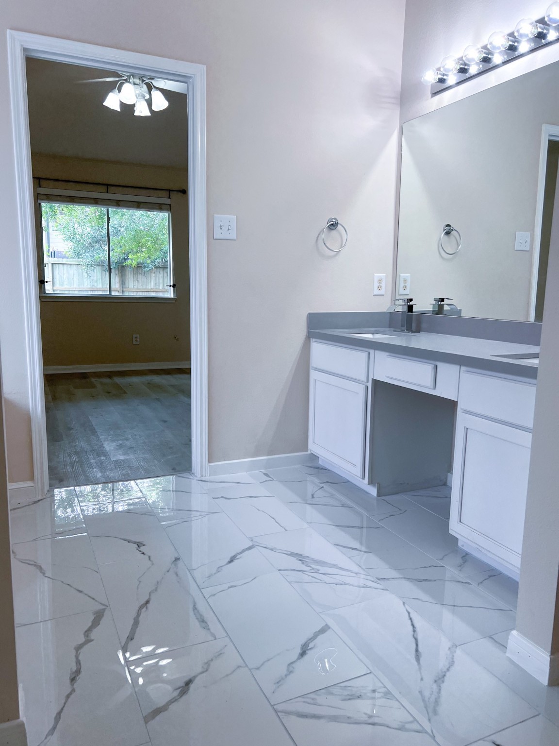 14039 Fairwood Breeze Property Photo 23