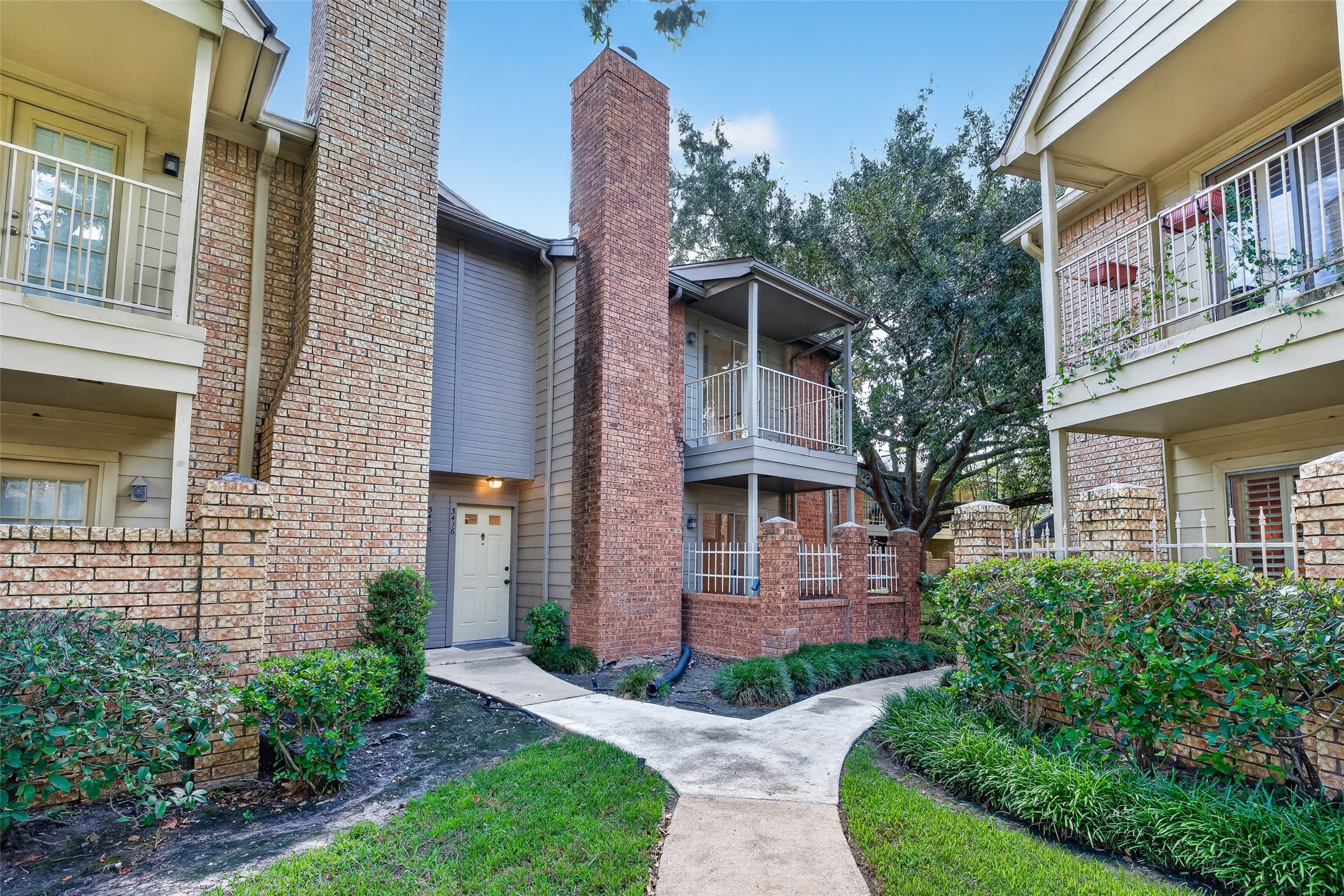 1515 Sandy Springs Road 3416 Property Photo 1