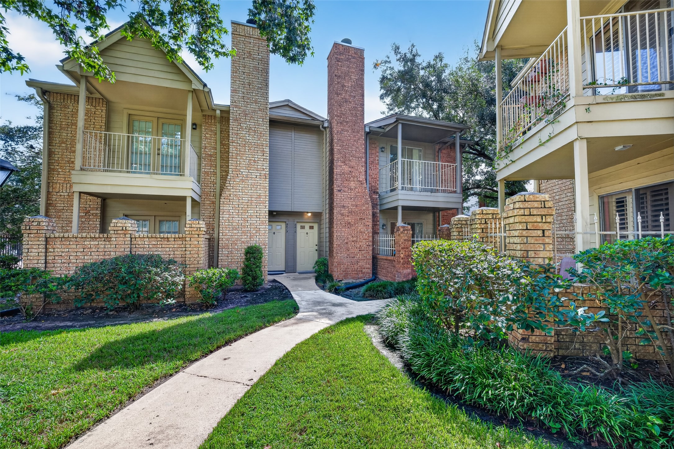 1515 Sandy Springs Road 3416 Property Photo 2