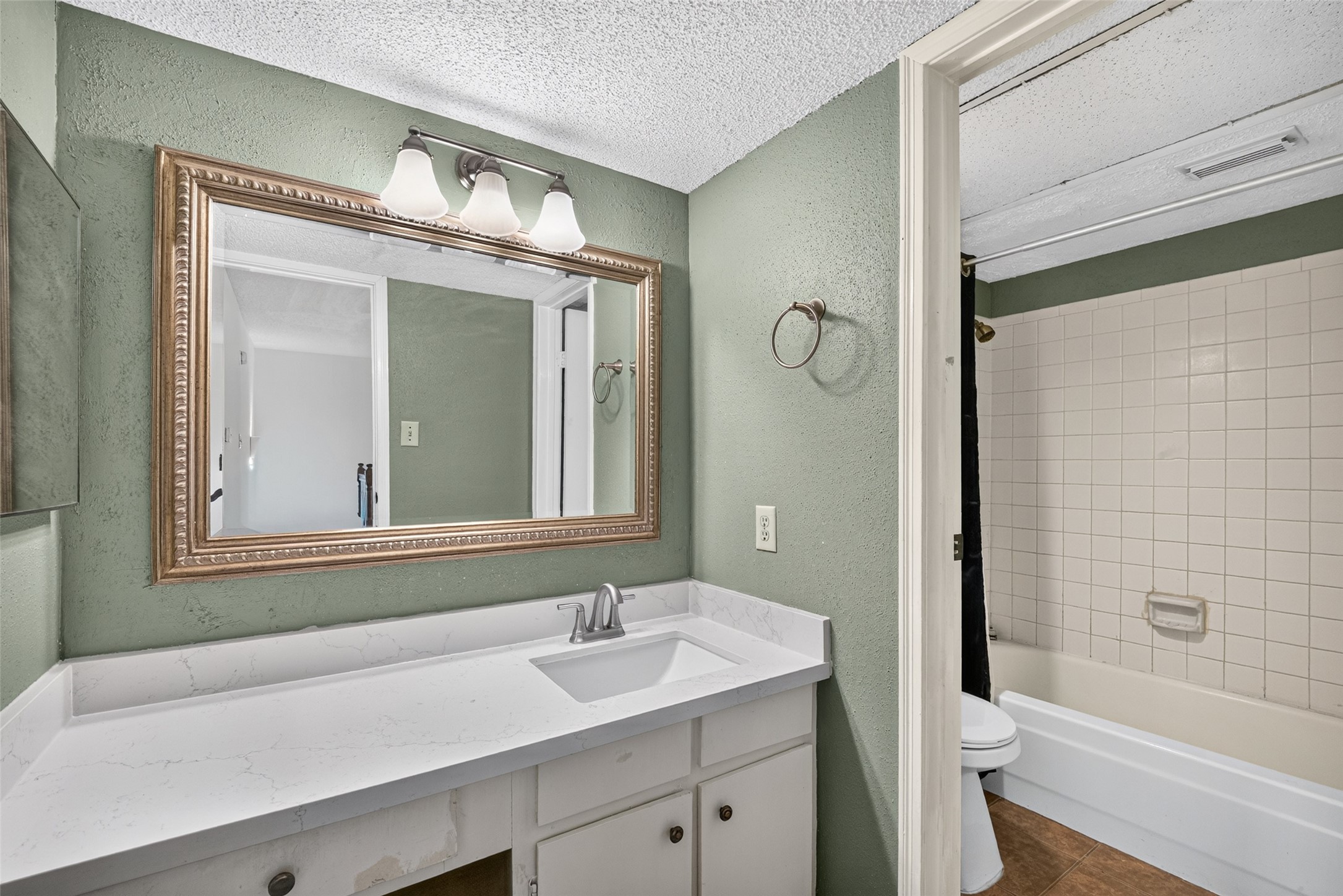 1515 Sandy Springs Road 3416 Property Photo 23
