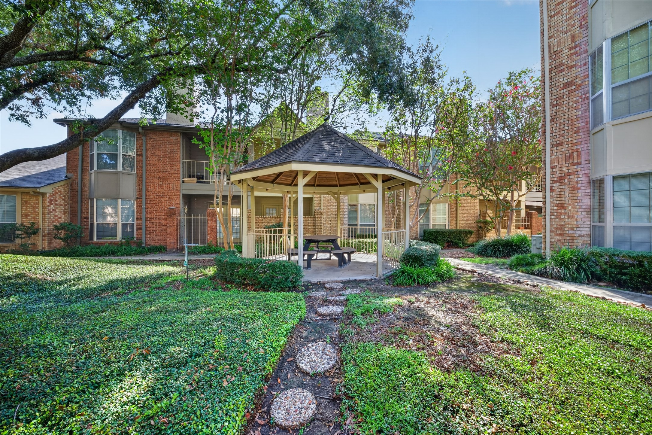 1515 Sandy Springs Road 3416 Property Photo 28