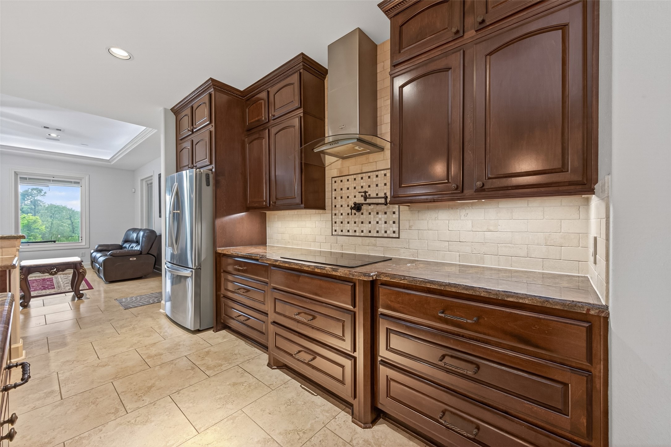 19267 Serpenteer Drive Property Photo 12