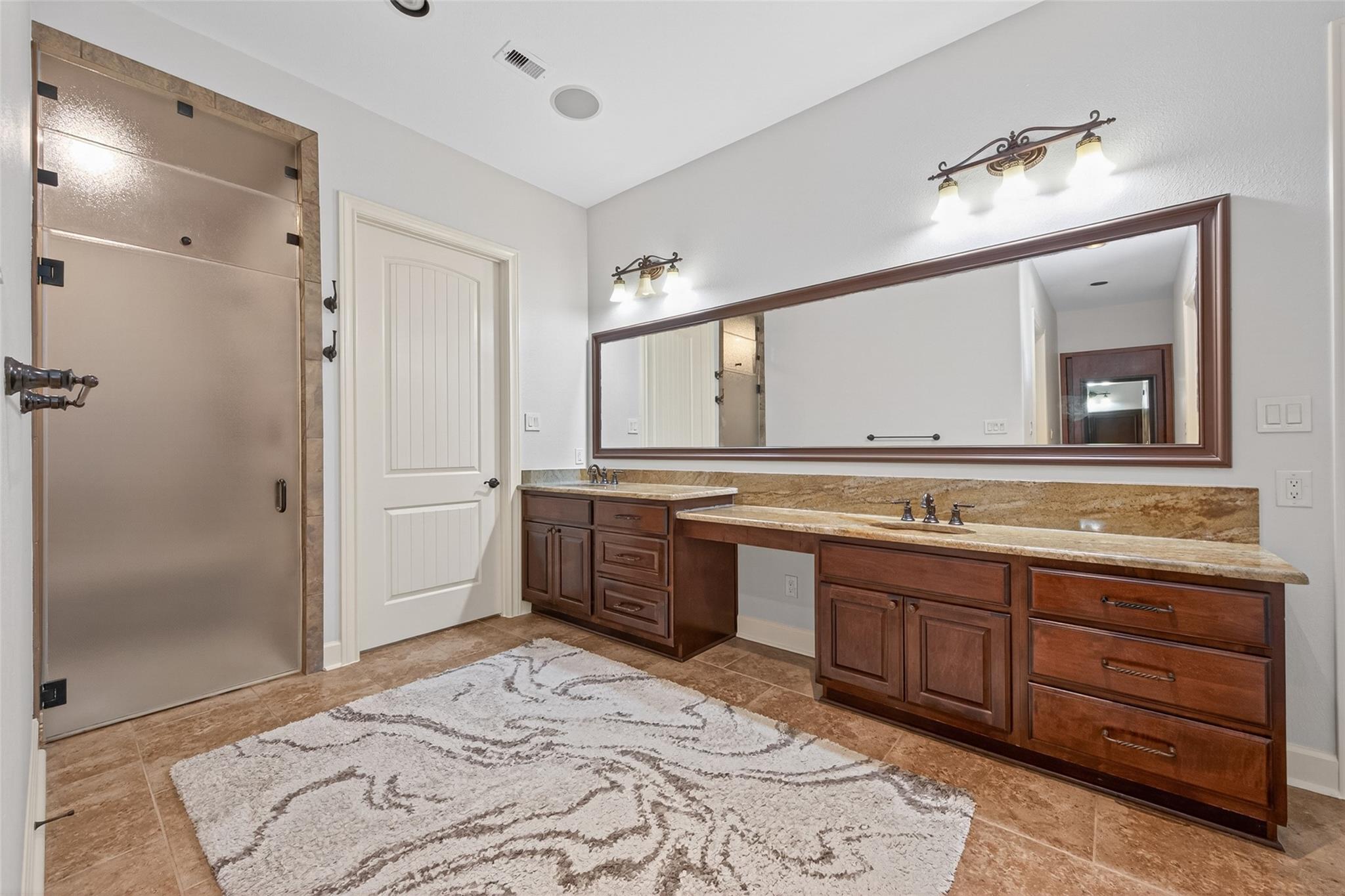 19267 Serpenteer Drive Property Photo 29