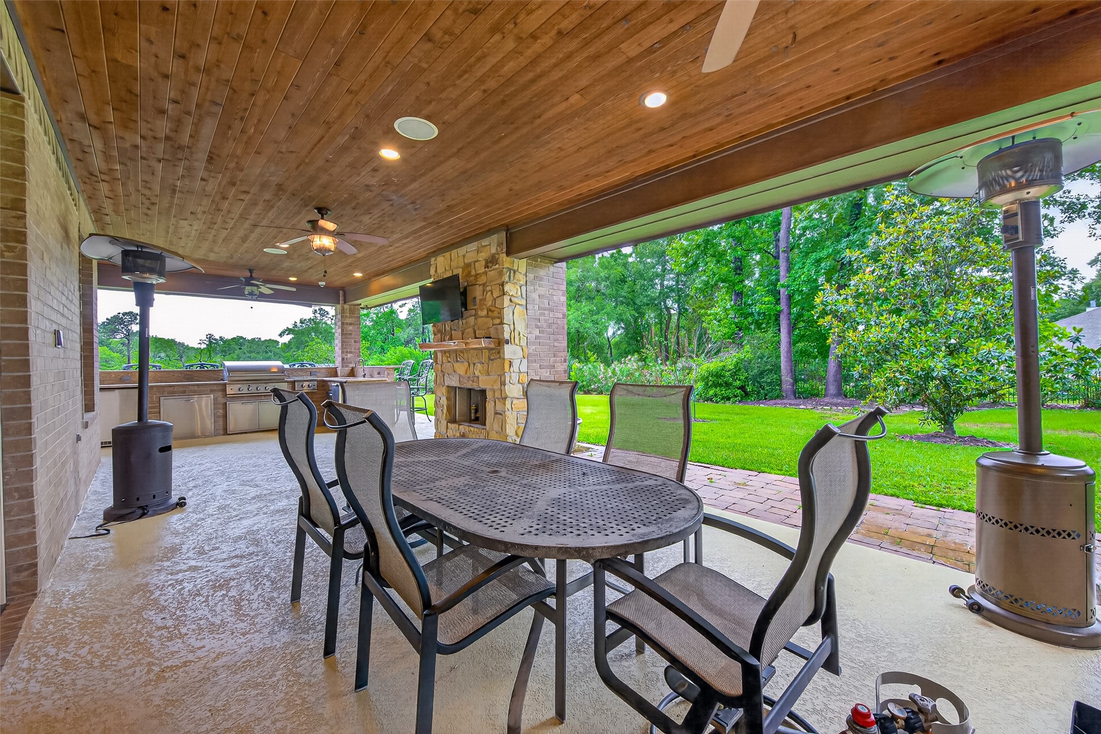 19267 Serpenteer Drive Property Photo 34
