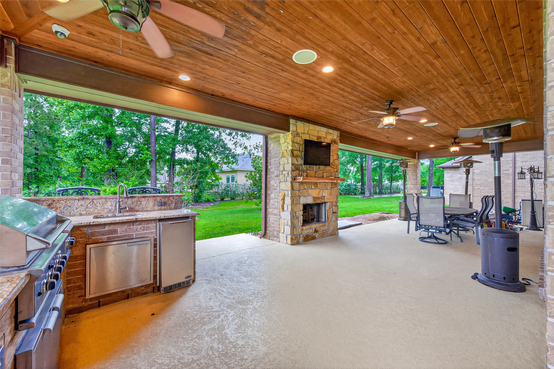 19267 Serpenteer Drive Property Photo 35