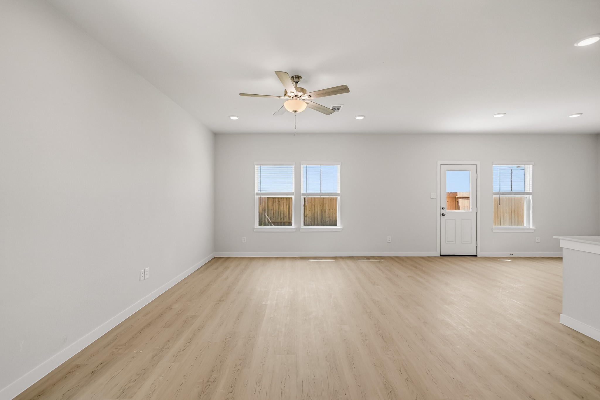 26211 Venus Trap Trail Property Photo 13