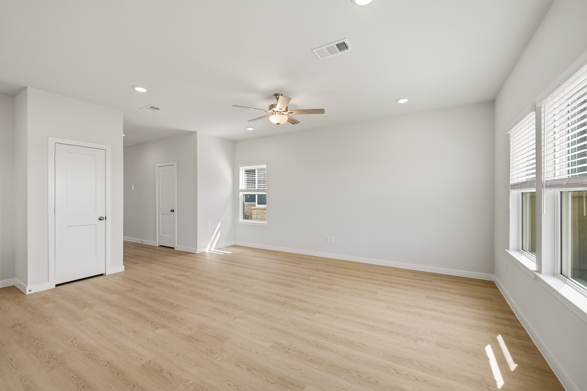 26211 Venus Trap Trail Property Photo 15