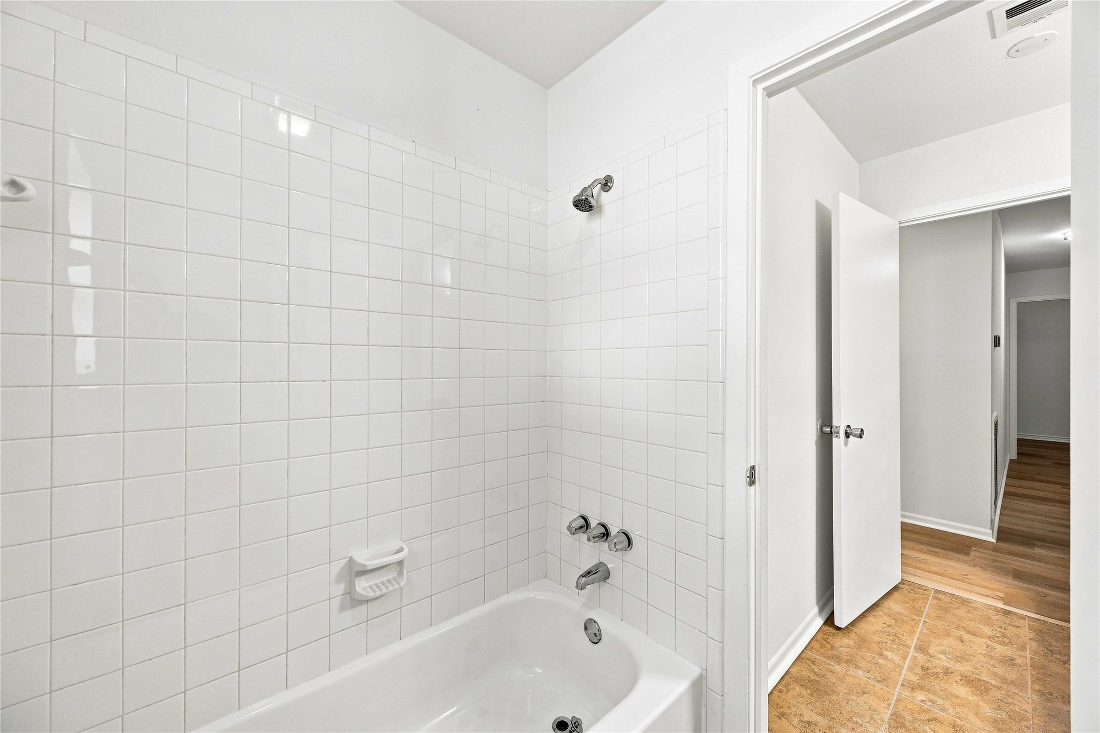 6215 Queensloch Drive Property Photo 33
