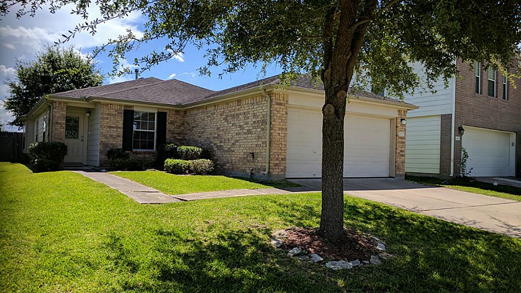 2027 James Madison Drive Property Photo 1