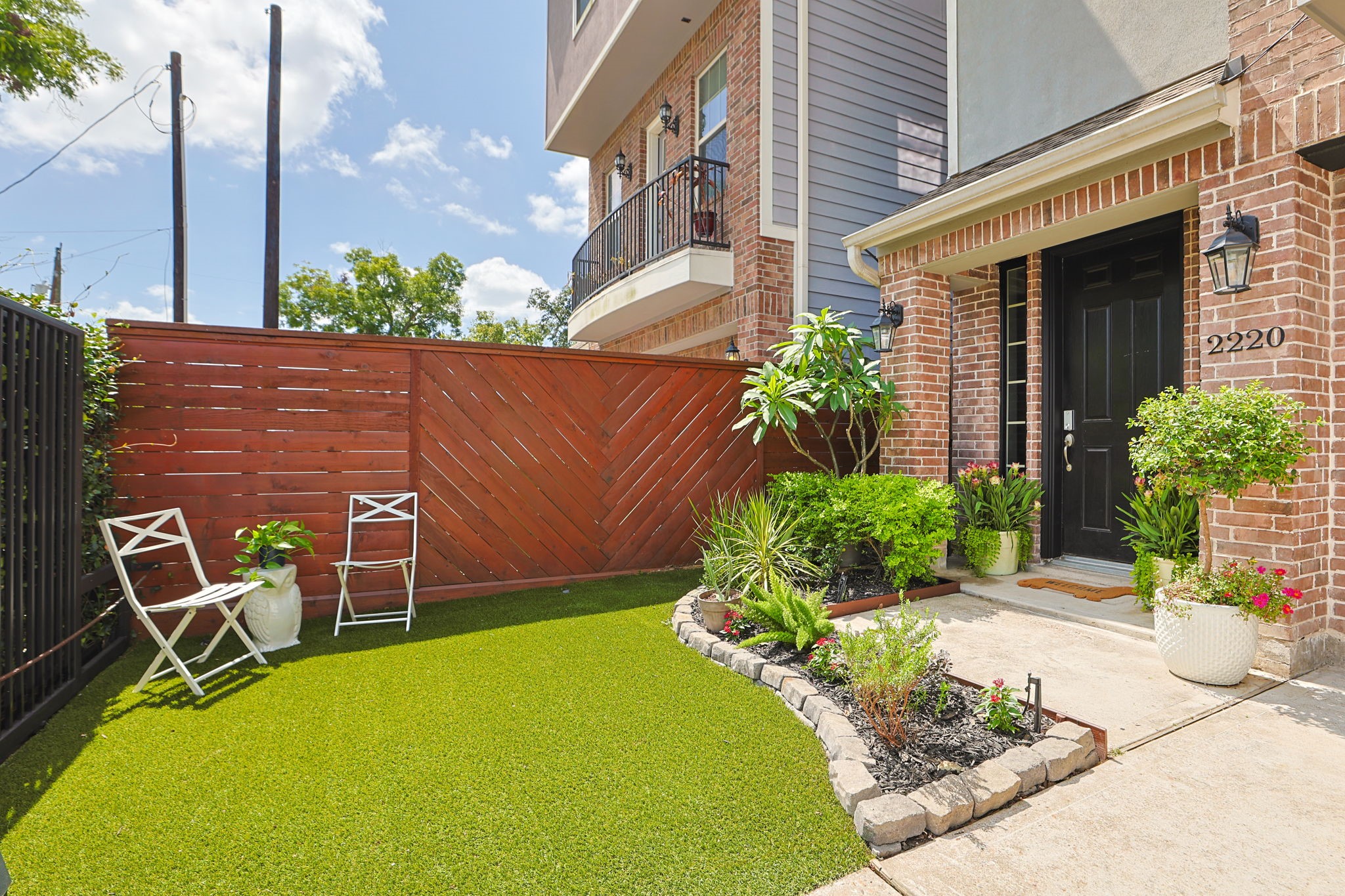 2220 Stuart Street Property Photo 5