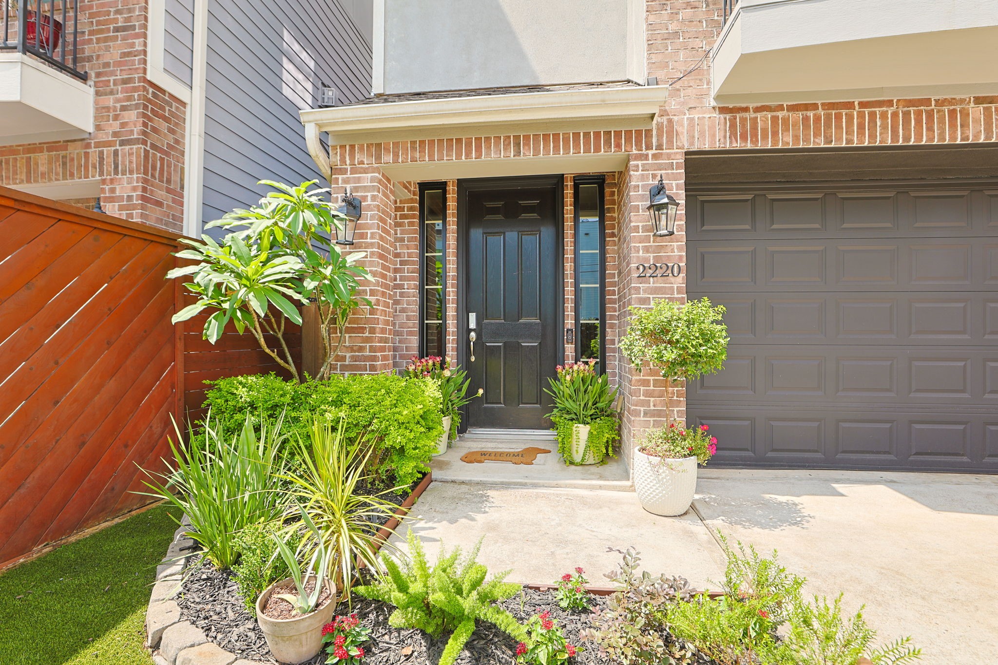 2220 Stuart Street Property Photo 6