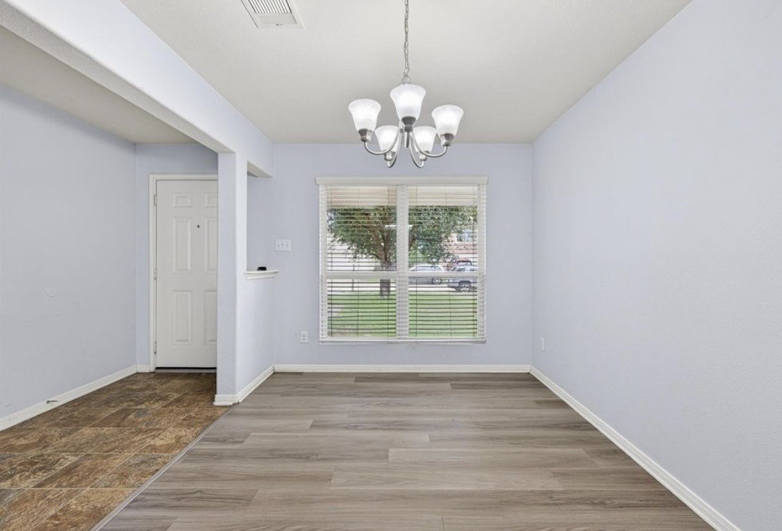 3026 Apple Dale Drive Property Photo 6