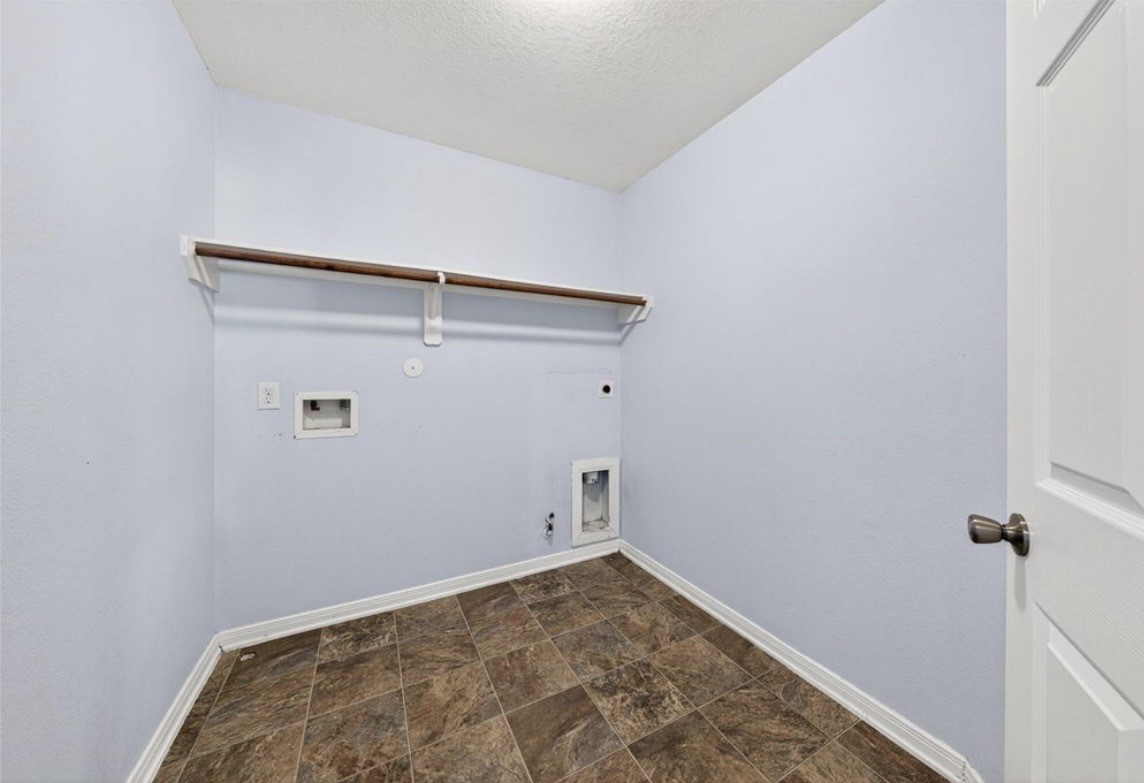 3026 Apple Dale Drive Property Photo 14