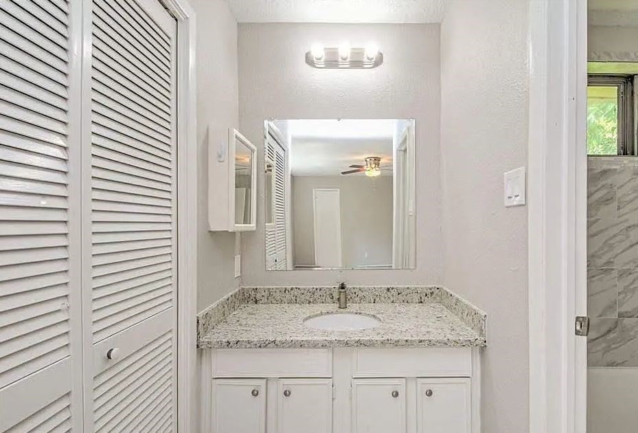 16818 Dutch Ridge Drive Property Photo 17