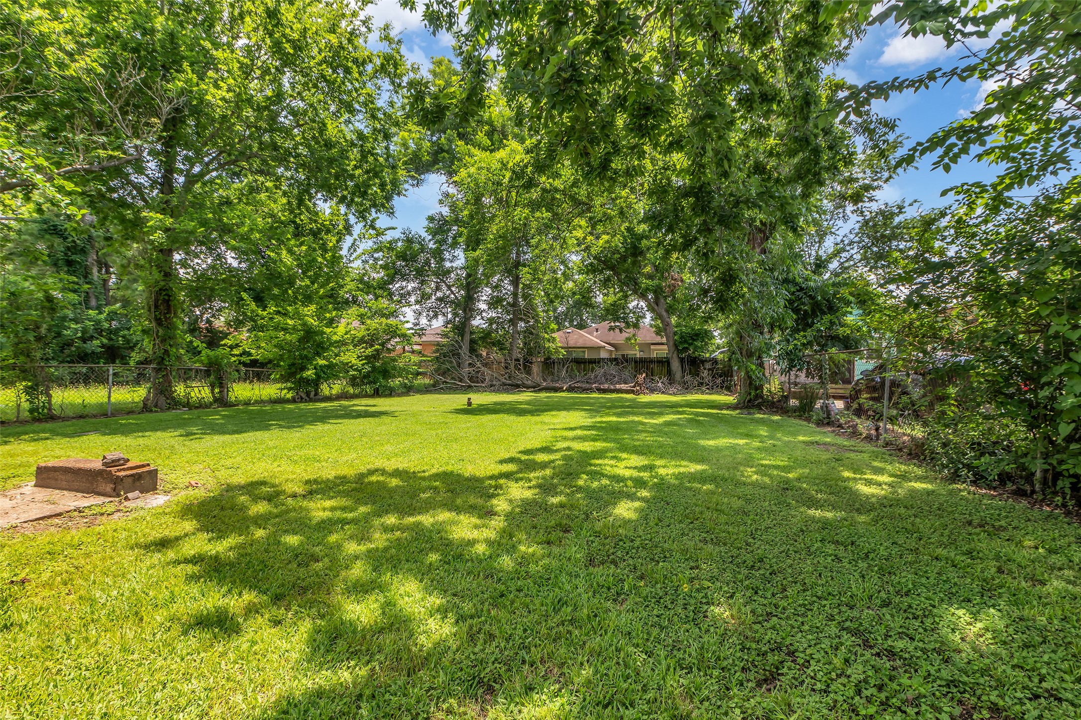 4012 Jewel Street Property Photo 1